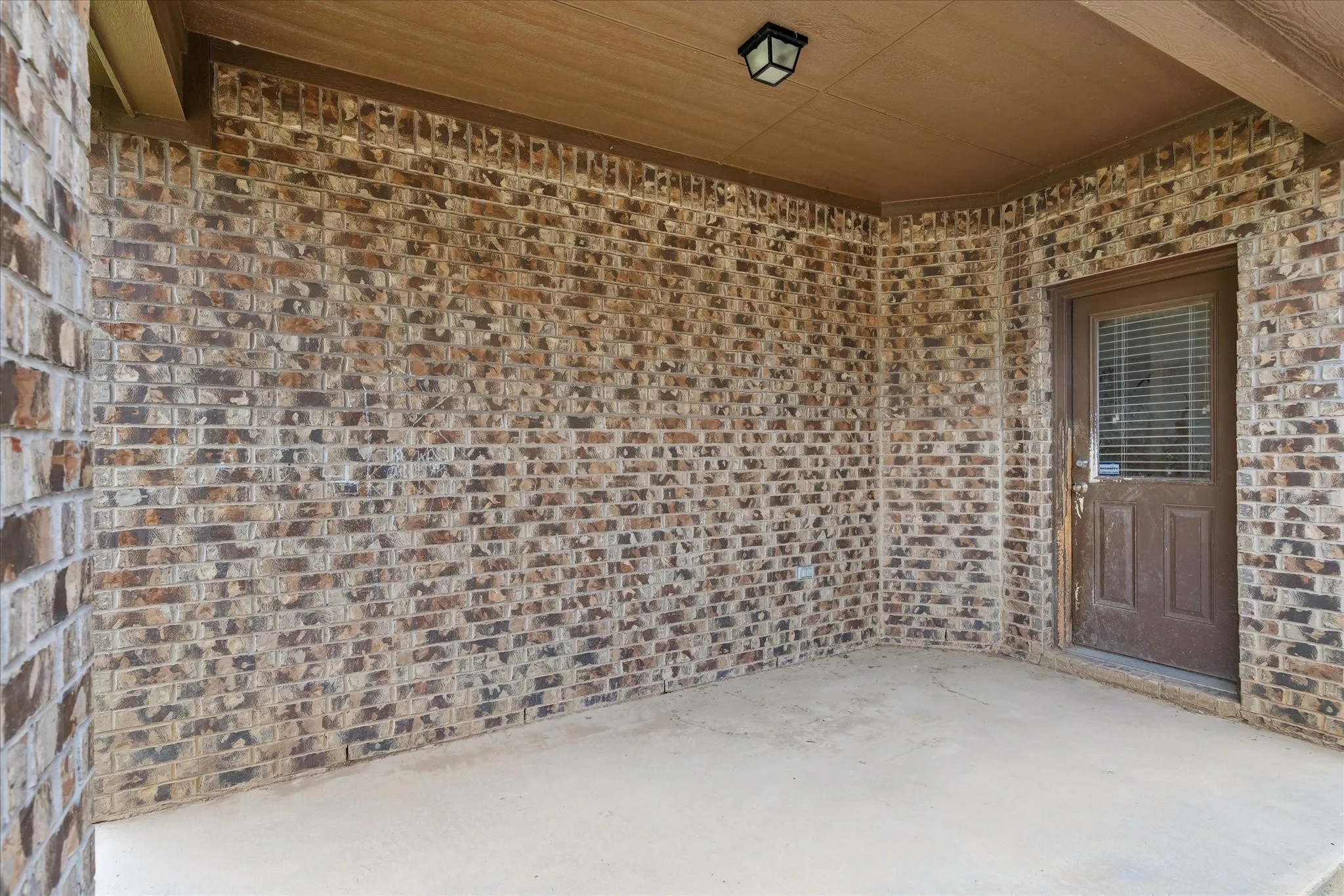 Single Family Residence For Sale in Tarrant County , 10400 Mono Lake Road, Fort Worth, Texas 76177, 3 Bedroom, 3 Bathroom, 2 Garage spaces, 2,366 Sqft, built in 2012, mls#21348726, Real Estate Agent in Fort Worth, Homes For Sale in Tarrant county, Homes For Sale in Fort Worth, Realtor in Fort Worth Texas, Real Estate Brokerage Independent Realty Texas, Luminita Cordes Realtor