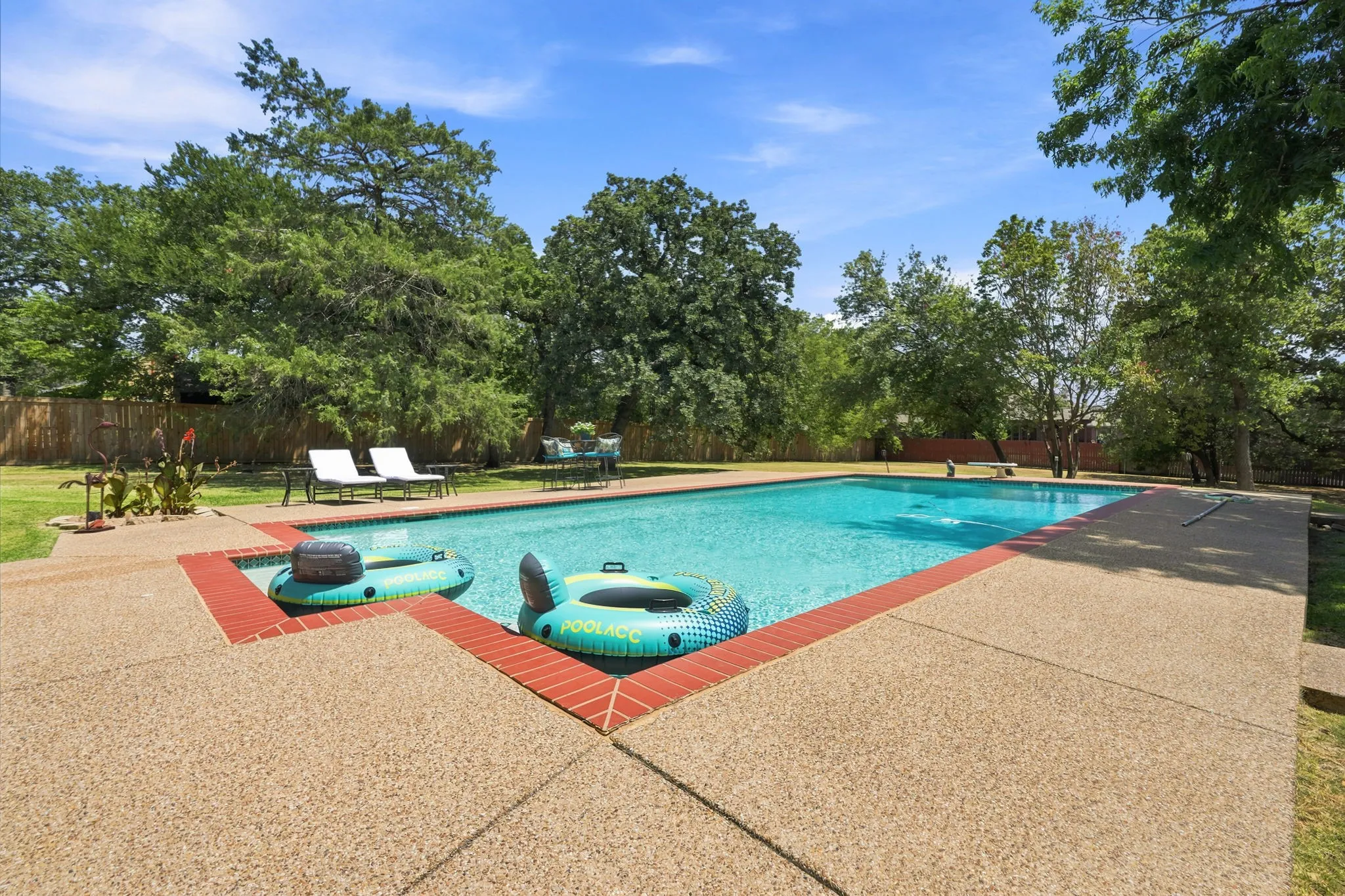 Single Family Residence For Sale in Tarrant County , 1244 Johnson Road, Keller, Texas 76248, 4 Bedroom, 3 Bathroom, 2 Garage spaces, 2,826 Sqft, built in 1990, mls#21343537, Real Estate Agent in Keller, Homes For Sale in Tarrant county, Homes For Sale in Keller, Realtor in Keller Texas, Real Estate Brokerage Independent Realty Texas, Luminita Cordes Realtor