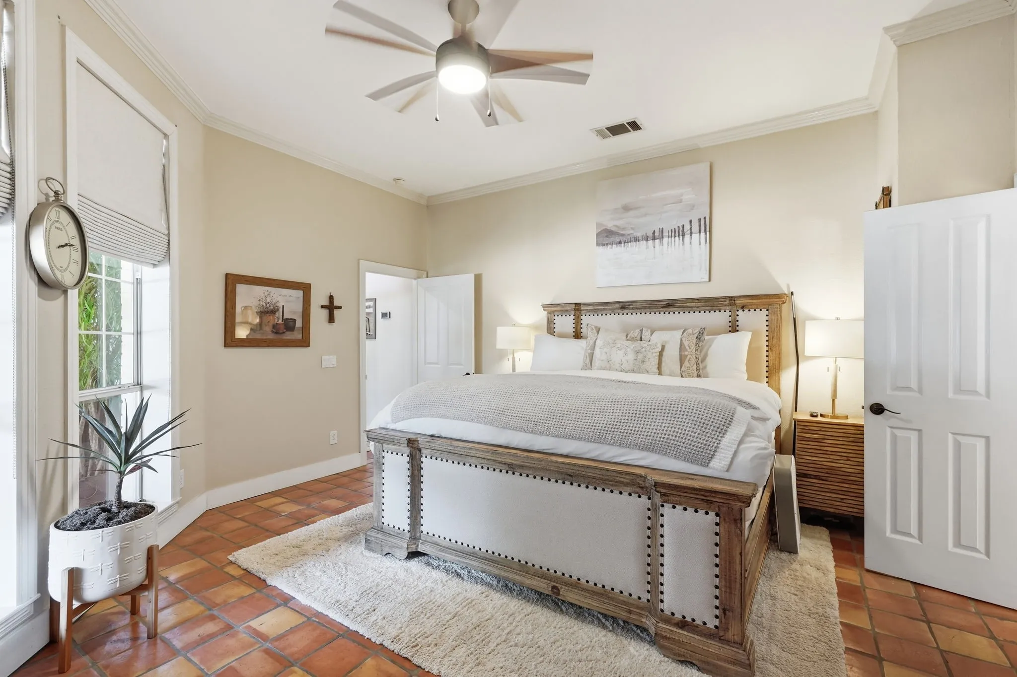 Single Family Residence For Sale in Tarrant County , 1244 Johnson Road, Keller, Texas 76248, 4 Bedroom, 3 Bathroom, 2 Garage spaces, 2,826 Sqft, built in 1990, mls#21343537, Real Estate Agent in Keller, Homes For Sale in Tarrant county, Homes For Sale in Keller, Realtor in Keller Texas, Real Estate Brokerage Independent Realty Texas, Luminita Cordes Realtor