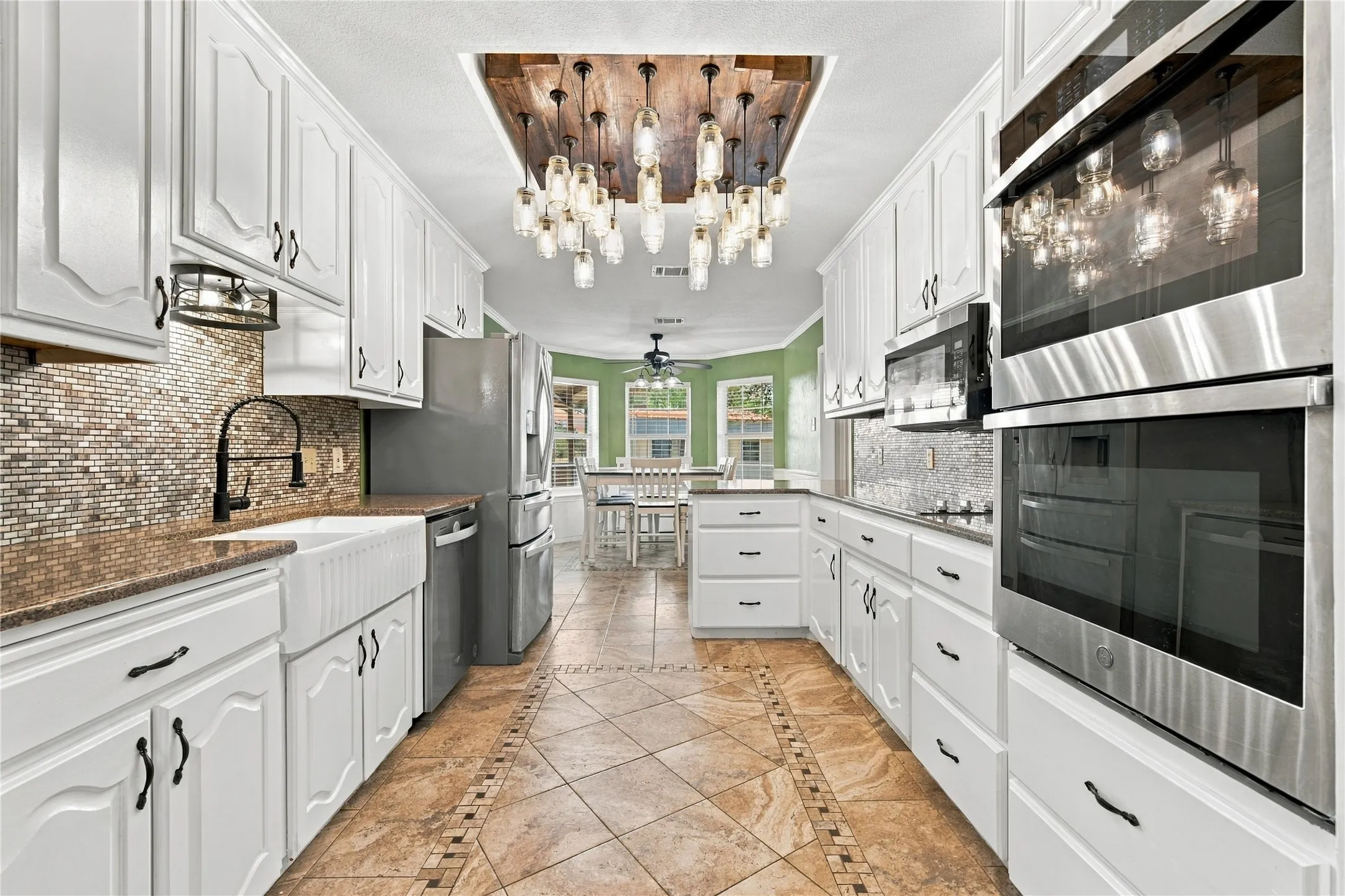 Single Family Residence For Sale in Mc Lennan County , 580 Easy Road, West, Texas 76691, 4 Bedroom, 2 Bathroom, 2 Garage spaces, 2,446 Sqft, built in 1997, mls#21347540, Real Estate Agent in West, Homes For Sale in Mc Lennan county, Homes For Sale in West, Realtor in West Texas, Real Estate Brokerage Independent Realty Texas, Luminita Cordes Realtor