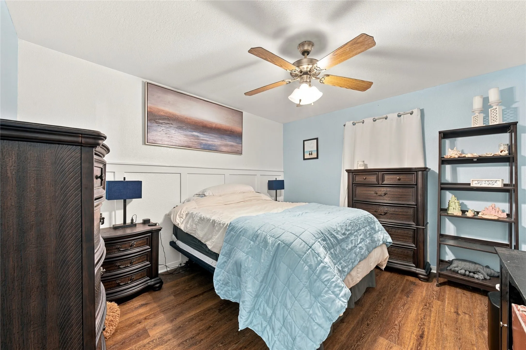 Single Family Residence For Sale in Mc Lennan County , 580 Easy Road, West, Texas 76691, 4 Bedroom, 2 Bathroom, 2 Garage spaces, 2,446 Sqft, built in 1997, mls#21347540, Real Estate Agent in West, Homes For Sale in Mc Lennan county, Homes For Sale in West, Realtor in West Texas, Real Estate Brokerage Independent Realty Texas, Luminita Cordes Realtor