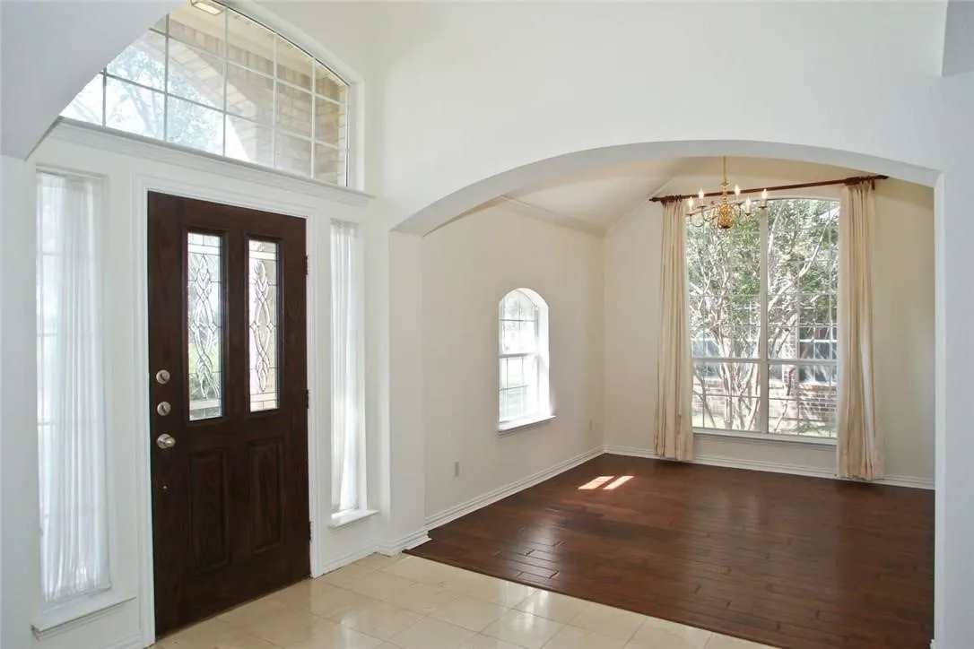 Single Family Residence For Rent in Collin County , 4551 Hawkhurst Drive, Plano, Texas 75024, 4 Bedroom, 3 Bathroom, 2 Garage spaces, 2,850 Sqft, built in 2000, mls#21348664, Real Estate Agent in Plano, Homes For Rent in Collin county, Homes For Rent in Plano, Realtor in Plano Texas, Real Estate Brokerage Independent Realty Texas, Luminita Cordes Realtor