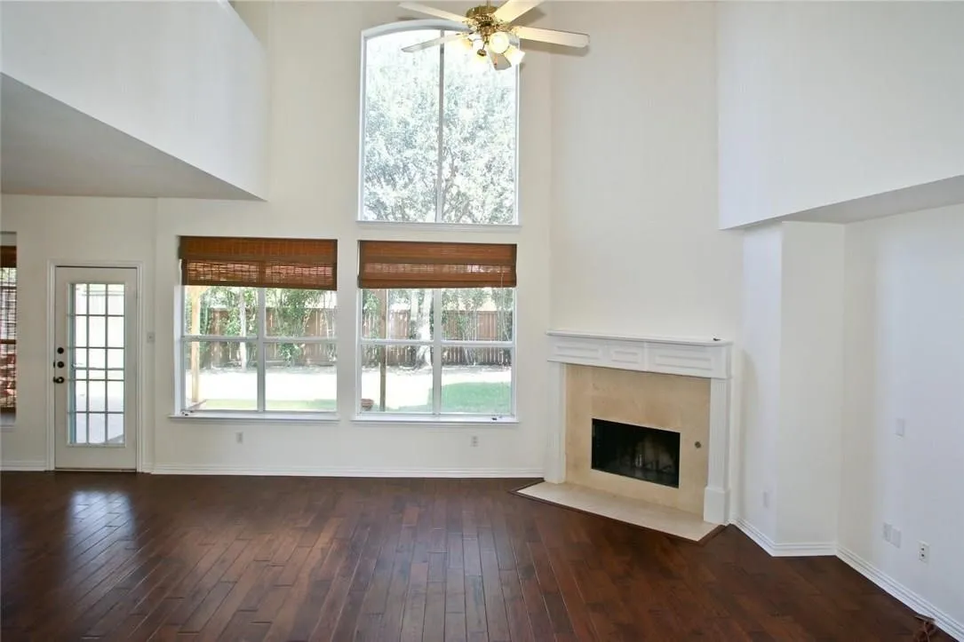Single Family Residence For Rent in Collin County , 4551 Hawkhurst Drive, Plano, Texas 75024, 4 Bedroom, 3 Bathroom, 2 Garage spaces, 2,850 Sqft, built in 2000, mls#21348664, Real Estate Agent in Plano, Homes For Rent in Collin county, Homes For Rent in Plano, Realtor in Plano Texas, Real Estate Brokerage Independent Realty Texas, Luminita Cordes Realtor