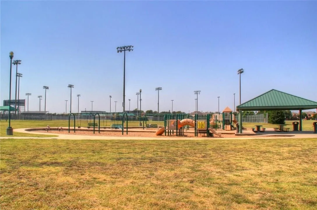 Single Family Residence For Rent in Collin County , 4551 Hawkhurst Drive, Plano, Texas 75024, 4 Bedroom, 3 Bathroom, 2 Garage spaces, 2,850 Sqft, built in 2000, mls#21348664, Real Estate Agent in Plano, Homes For Rent in Collin county, Homes For Rent in Plano, Realtor in Plano Texas, Real Estate Brokerage Independent Realty Texas, Luminita Cordes Realtor