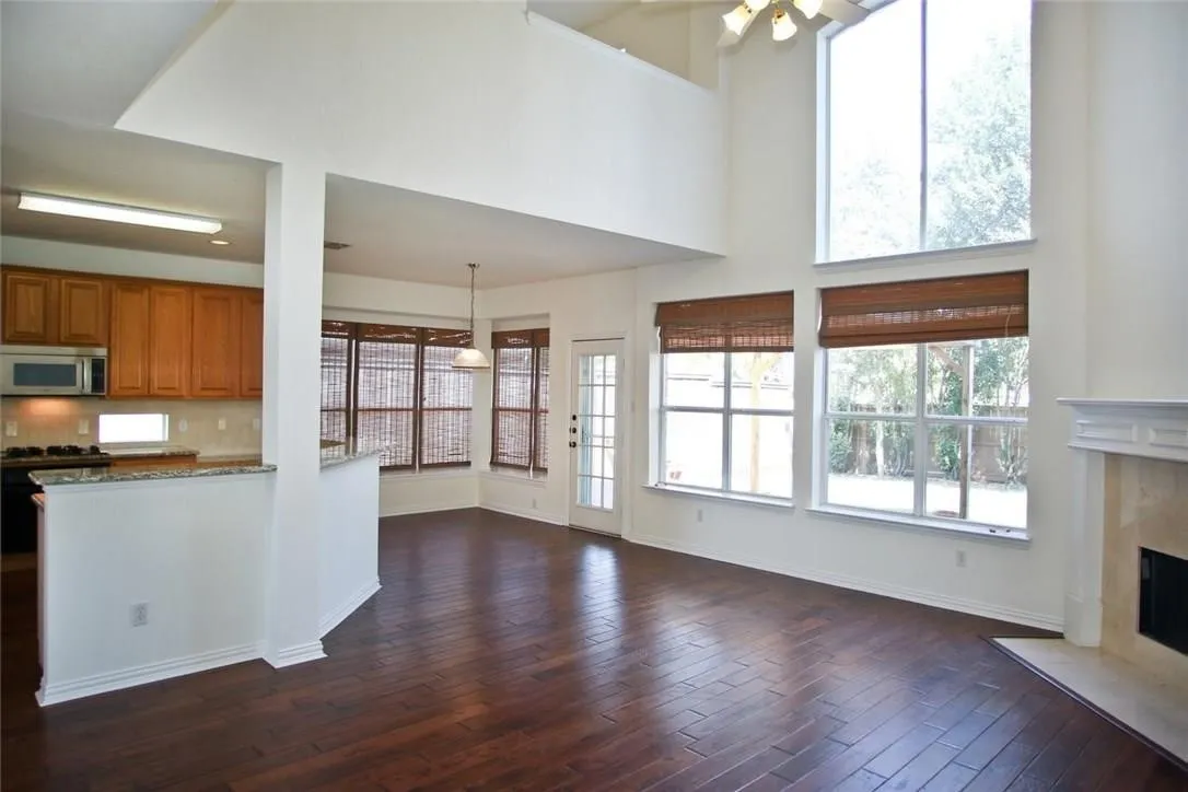Single Family Residence For Rent in Collin County , 4551 Hawkhurst Drive, Plano, Texas 75024, 4 Bedroom, 3 Bathroom, 2 Garage spaces, 2,850 Sqft, built in 2000, mls#21348664, Real Estate Agent in Plano, Homes For Rent in Collin county, Homes For Rent in Plano, Realtor in Plano Texas, Real Estate Brokerage Independent Realty Texas, Luminita Cordes Realtor