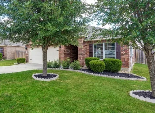 Single Family Residence For Sale in Wise County , 121 Dodge City Court, Newark, Texas 76071, 3 Bedroom, 2 Bathroom, 2 Garage spaces, 1,330 Sqft, built in 2011, mls#21348833, Real Estate Agent in Newark, Homes For Sale in Wise county, Homes For Sale in Newark, Realtor in Newark Texas, Real Estate Brokerage Independent Realty Texas, Luminita Cordes Realtor