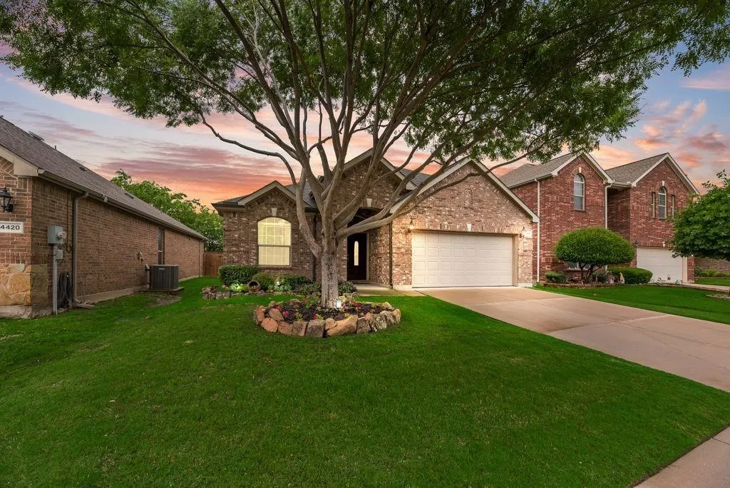 Single Family Residence For Rent in Denton County , 4416 Coney Island Drive, Frisco, Texas 75036, 4 Bedrooms, 2 Bathrooms, 2 Garage spaces, 2,011 Sqft, built in 2011, Price $2,700, mls#21348841, Real Estate Agent in Frisco, Homes For Rent in Denton county, Homes For Rent in Frisco, Realtor in Frisco Texas, Real Estate Brokerage Independent Realty Texas, Luminita Cordes Realtor