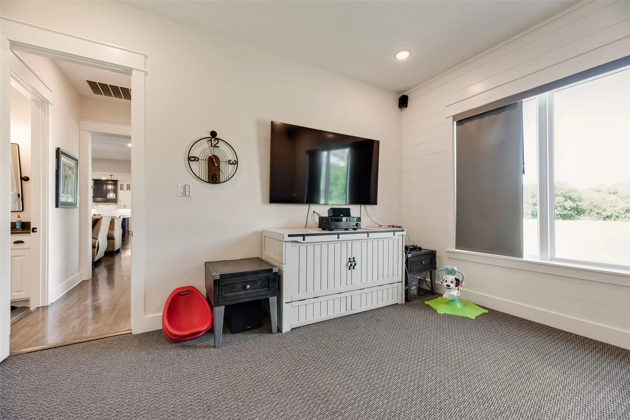 Flexible living space adapts to every stage of life.
