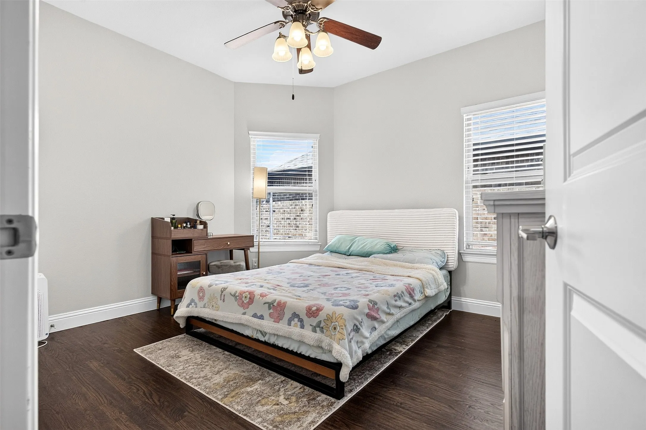 Single Family Residence For Sale in Collin County , 3016 Martello Lane, Plano, Texas 75074, 3 Bedroom, 3 Bathroom, 2 Garage spaces, 2,750 Sqft, built in 2014, mls#21347822, Real Estate Agent in Plano, Homes For Sale in Collin county, Homes For Sale in Plano, Realtor in Plano Texas, Real Estate Brokerage Independent Realty Texas, Luminita Cordes Realtor