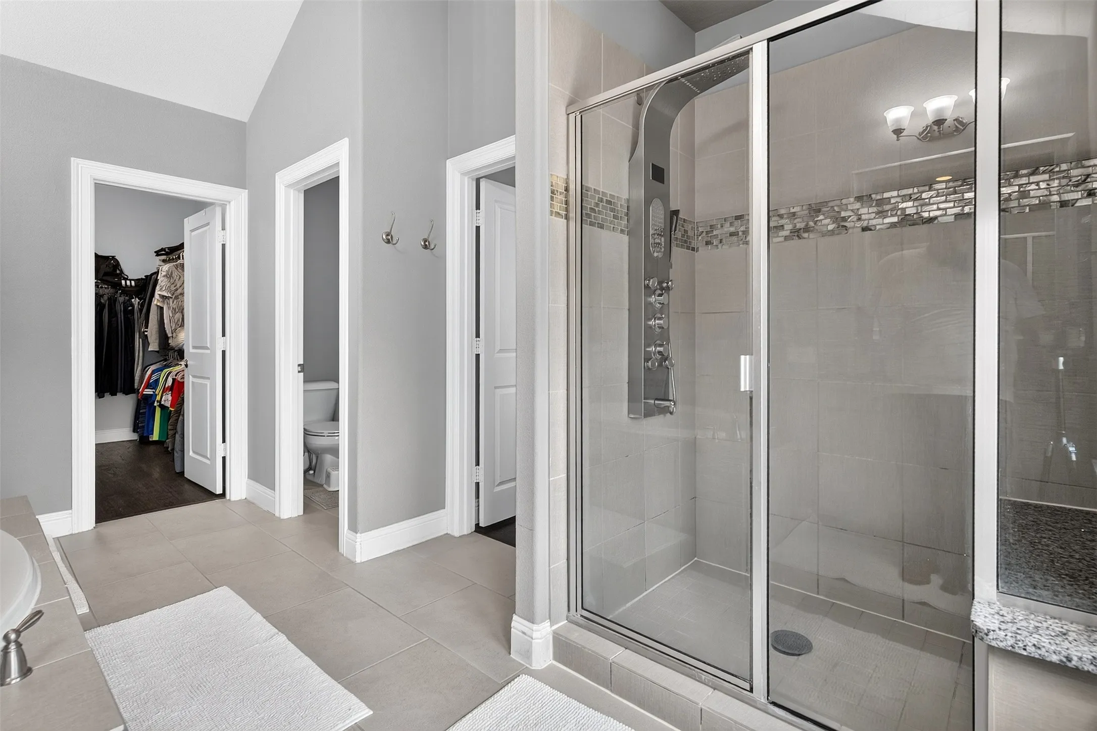 Single Family Residence For Sale in Collin County , 3016 Martello Lane, Plano, Texas 75074, 3 Bedroom, 3 Bathroom, 2 Garage spaces, 2,750 Sqft, built in 2014, mls#21347822, Real Estate Agent in Plano, Homes For Sale in Collin county, Homes For Sale in Plano, Realtor in Plano Texas, Real Estate Brokerage Independent Realty Texas, Luminita Cordes Realtor
