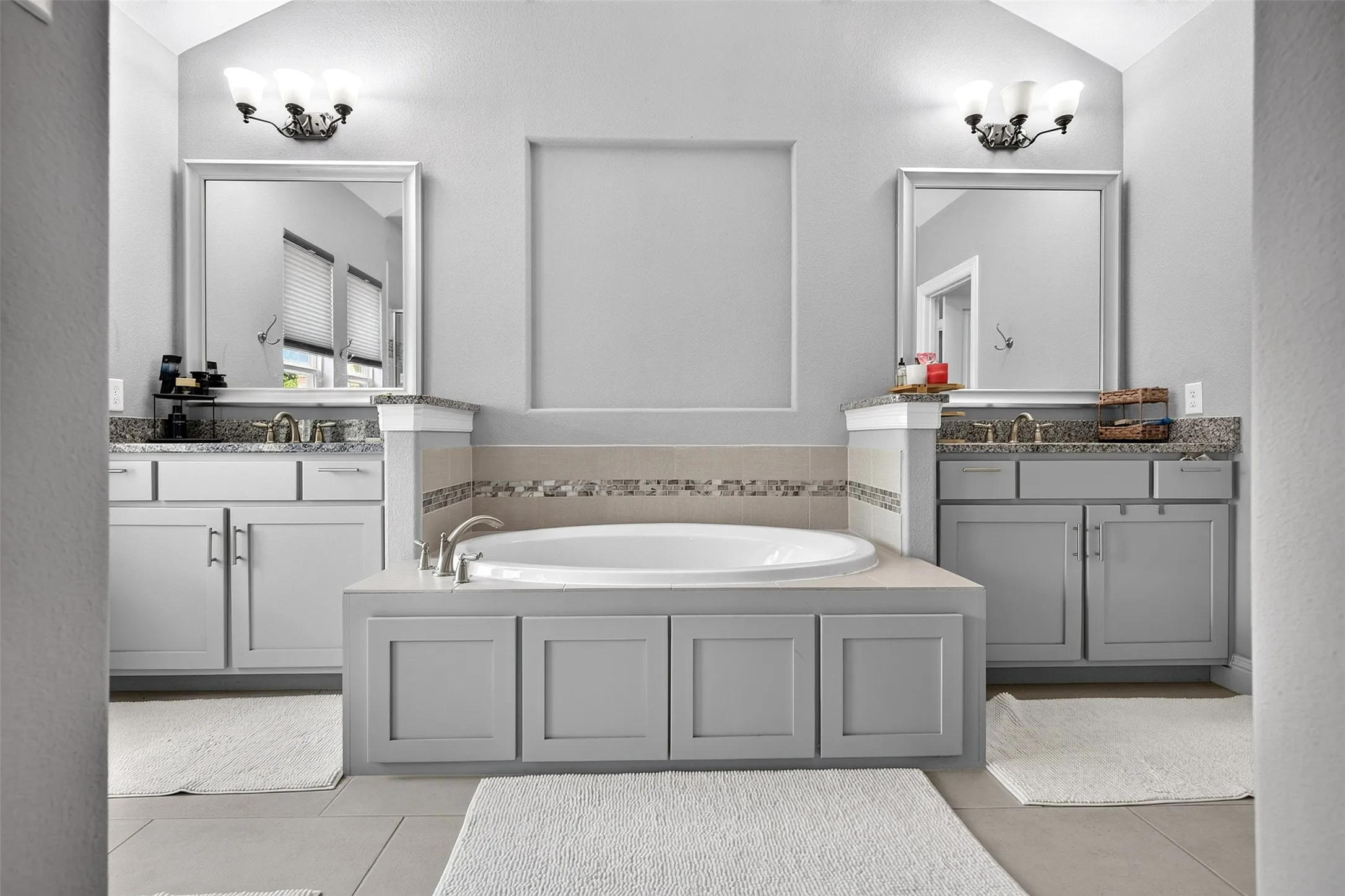 Single Family Residence For Sale in Collin County , 3016 Martello Lane, Plano, Texas 75074, 3 Bedroom, 3 Bathroom, 2 Garage spaces, 2,750 Sqft, built in 2014, mls#21347822, Real Estate Agent in Plano, Homes For Sale in Collin county, Homes For Sale in Plano, Realtor in Plano Texas, Real Estate Brokerage Independent Realty Texas, Luminita Cordes Realtor