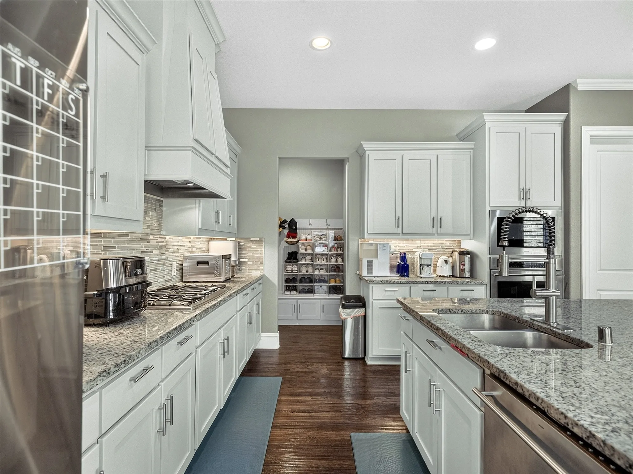 Single Family Residence For Sale in Collin County , 3016 Martello Lane, Plano, Texas 75074, 3 Bedroom, 3 Bathroom, 2 Garage spaces, 2,750 Sqft, built in 2014, mls#21347822, Real Estate Agent in Plano, Homes For Sale in Collin county, Homes For Sale in Plano, Realtor in Plano Texas, Real Estate Brokerage Independent Realty Texas, Luminita Cordes Realtor