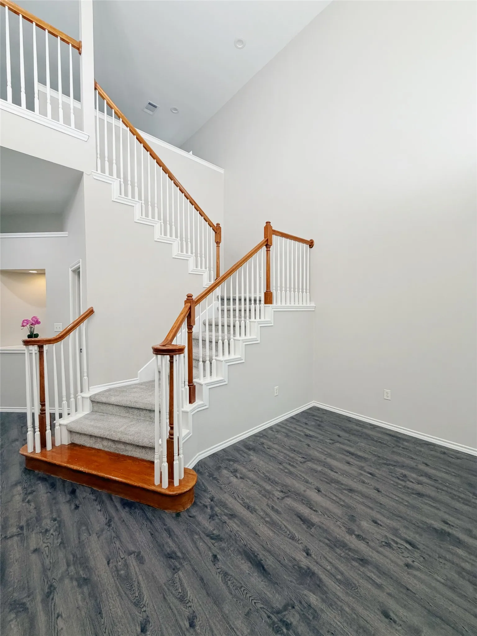 Single Family Residence For Rent in Collin County , 69 Cattail Pond Drive, Frisco, Texas 75034, 4 Bedroom, 3 Bathroom, 2 Garage spaces, 2,745 Sqft, built in 2003, mls#21348860, Real Estate Agent in Frisco, Homes For Rent in Collin county, Homes For Rent in Frisco, Realtor in Frisco Texas, Real Estate Brokerage Independent Realty Texas, Luminita Cordes Realtor