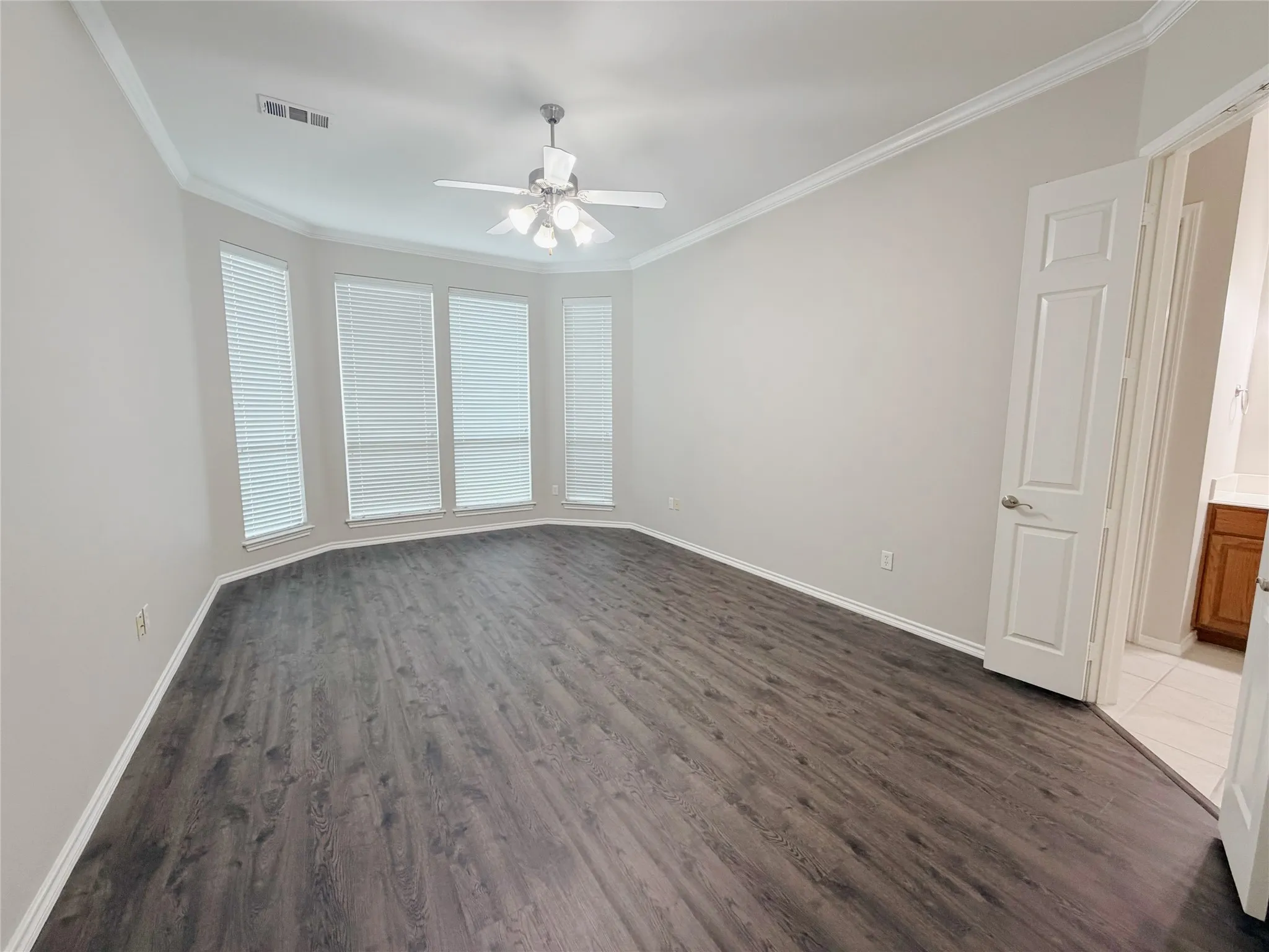Single Family Residence For Rent in Collin County , 69 Cattail Pond Drive, Frisco, Texas 75034, 4 Bedroom, 3 Bathroom, 2 Garage spaces, 2,745 Sqft, built in 2003, mls#21348860, Real Estate Agent in Frisco, Homes For Rent in Collin county, Homes For Rent in Frisco, Realtor in Frisco Texas, Real Estate Brokerage Independent Realty Texas, Luminita Cordes Realtor