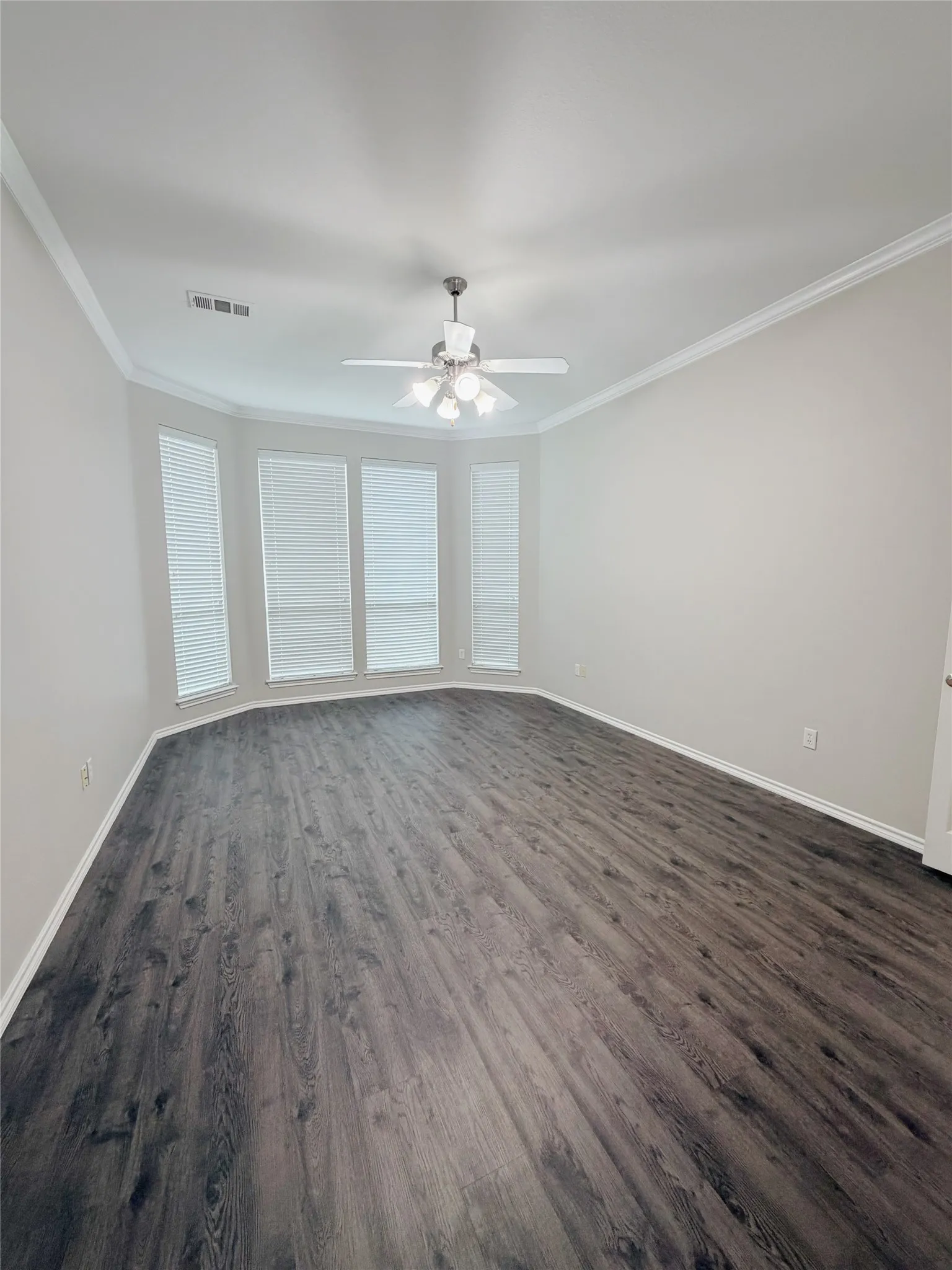 Single Family Residence For Rent in Collin County , 69 Cattail Pond Drive, Frisco, Texas 75034, 4 Bedroom, 3 Bathroom, 2 Garage spaces, 2,745 Sqft, built in 2003, mls#21348860, Real Estate Agent in Frisco, Homes For Rent in Collin county, Homes For Rent in Frisco, Realtor in Frisco Texas, Real Estate Brokerage Independent Realty Texas, Luminita Cordes Realtor