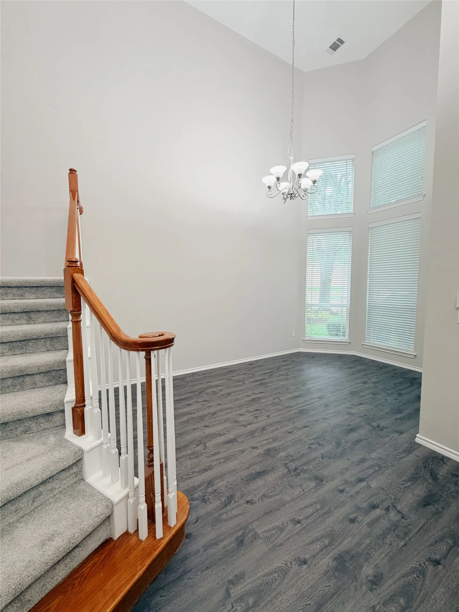 Single Family Residence For Rent in Collin County , 69 Cattail Pond Drive, Frisco, Texas 75034, 4 Bedroom, 3 Bathroom, 2 Garage spaces, 2,745 Sqft, built in 2003, mls#21348860, Real Estate Agent in Frisco, Homes For Rent in Collin county, Homes For Rent in Frisco, Realtor in Frisco Texas, Real Estate Brokerage Independent Realty Texas, Luminita Cordes Realtor
