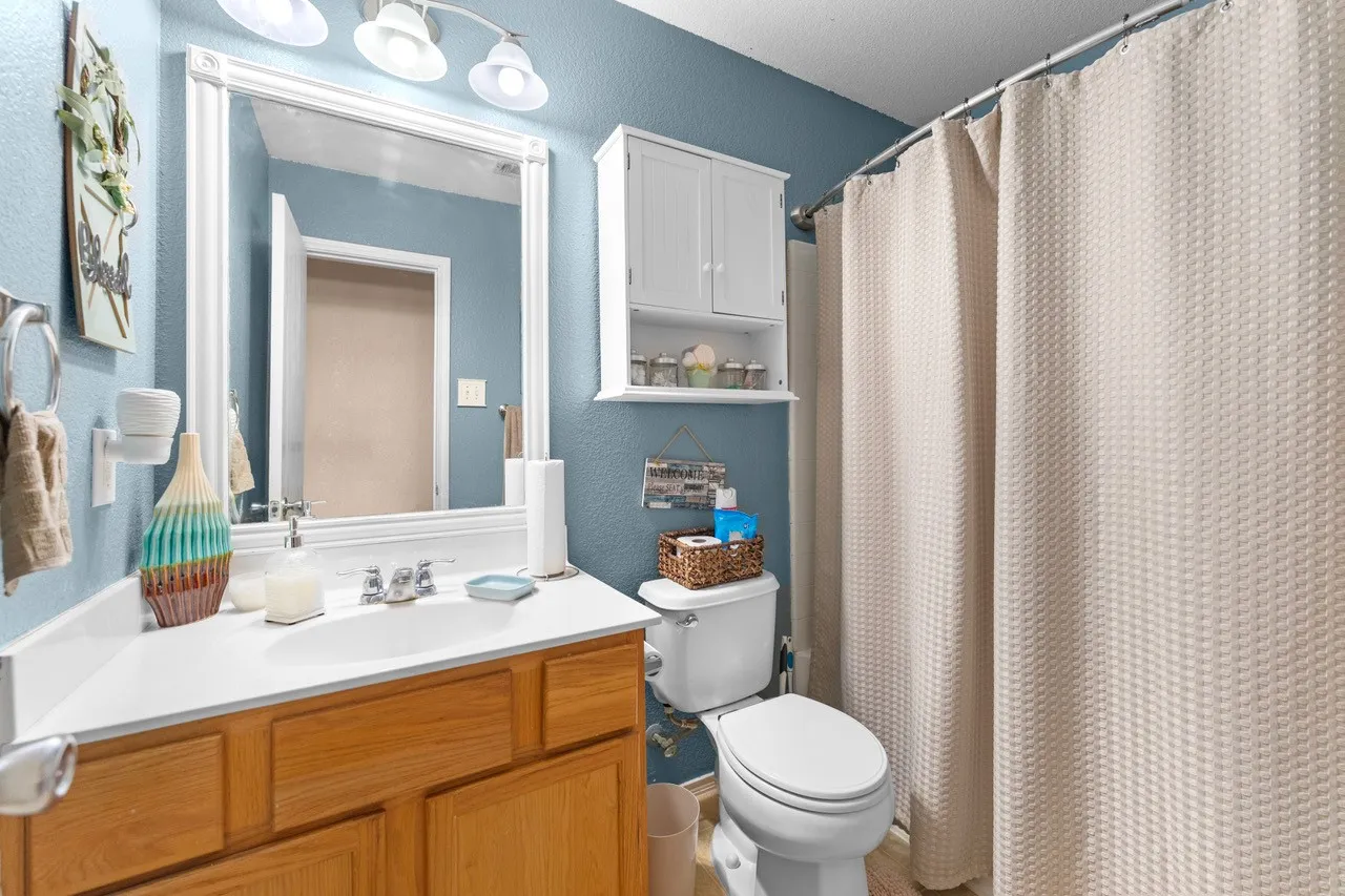 Single Family Residence For Sale in Tarrant County , 9225 Conestoga Drive, Fort Worth, Texas 76131, 3 Bedroom, 2 Bathroom, 2 Garage spaces, 1,808 Sqft, built in 2005, mls#21348859, Real Estate Agent in Fort Worth, Homes For Sale in Tarrant county, Homes For Sale in Fort Worth, Realtor in Fort Worth Texas, Real Estate Brokerage Independent Realty Texas, Luminita Cordes Realtor