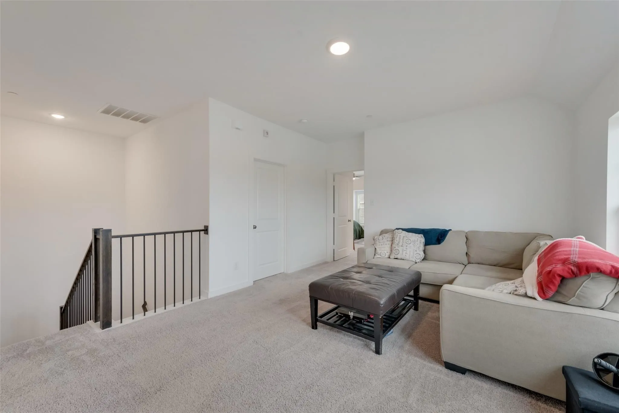 Townhouse For Rent in Collin County , 442 Matthew Drive, Fairview, Texas 75069, 3 Bedroom, 3 Bathroom, 2 Garage spaces, 2,208 Sqft, built in 2021, mls#21348873, Real Estate Agent in Fairview, Homes For Rent in Collin county, Homes For Rent in Fairview, Realtor in Fairview Texas, Real Estate Brokerage Independent Realty Texas, Luminita Cordes Realtor