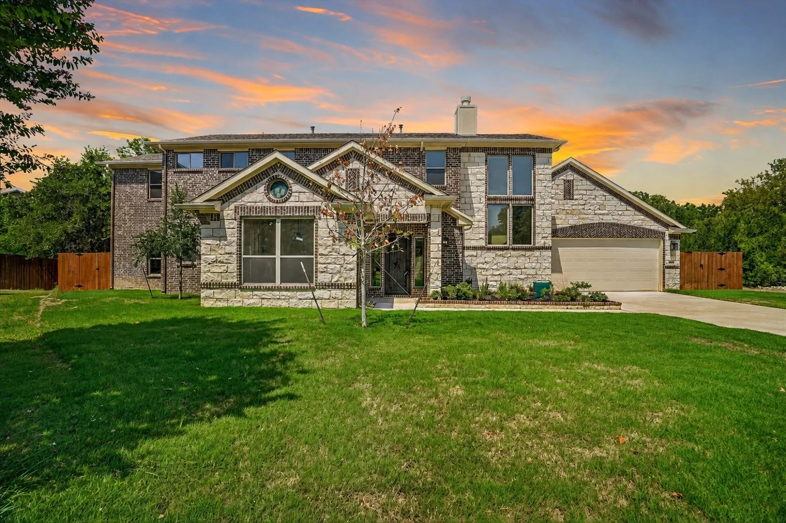 Single Family Residence For Sale in Denton County , 6400 Crapemyrtle Drive, Denton, Texas 76208, 4 Bedroom, 5 Bathroom, 2 Garage spaces, 3,562 Sqft, built in 2026, mls#21346128, Real Estate Agent in Denton, Homes For Sale in Denton county, Homes For Sale in Denton, Realtor in Denton Texas, Real Estate Brokerage Independent Realty Texas, Luminita Cordes Realtor
