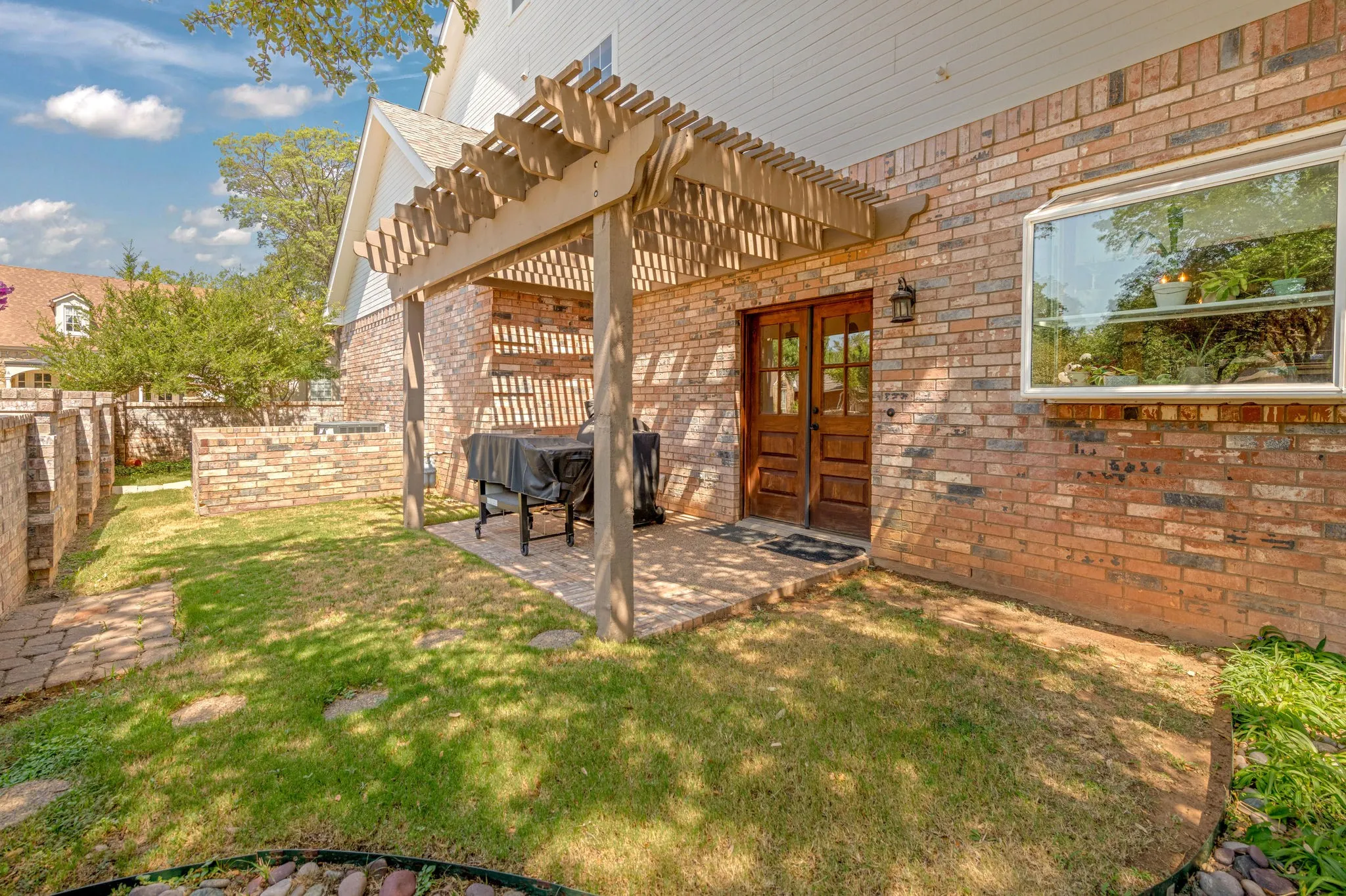 Single Family Residence For Sale in Taylor County , 46 Lytle Place, Abilene, Texas 79602, 4 Bedroom, 4 Bathroom, 2 Garage spaces, 4,351 Sqft, built in 1993, mls#21348877, Real Estate Agent in Abilene, Homes For Sale in Taylor county, Homes For Sale in Abilene, Realtor in Abilene Texas, Real Estate Brokerage Independent Realty Texas, Luminita Cordes Realtor