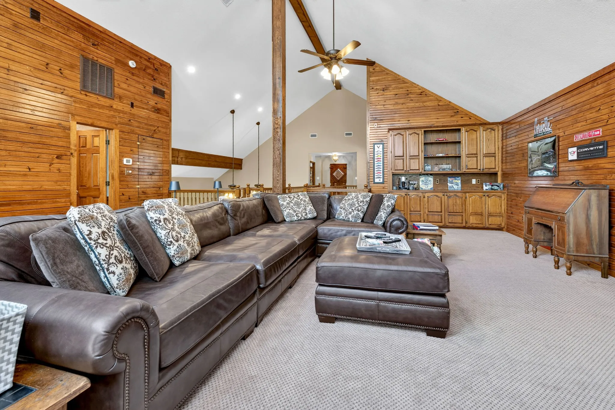 Single Family Residence For Sale in Taylor County , 46 Lytle Place, Abilene, Texas 79602, 4 Bedroom, 4 Bathroom, 2 Garage spaces, 4,351 Sqft, built in 1993, mls#21348877, Real Estate Agent in Abilene, Homes For Sale in Taylor county, Homes For Sale in Abilene, Realtor in Abilene Texas, Real Estate Brokerage Independent Realty Texas, Luminita Cordes Realtor