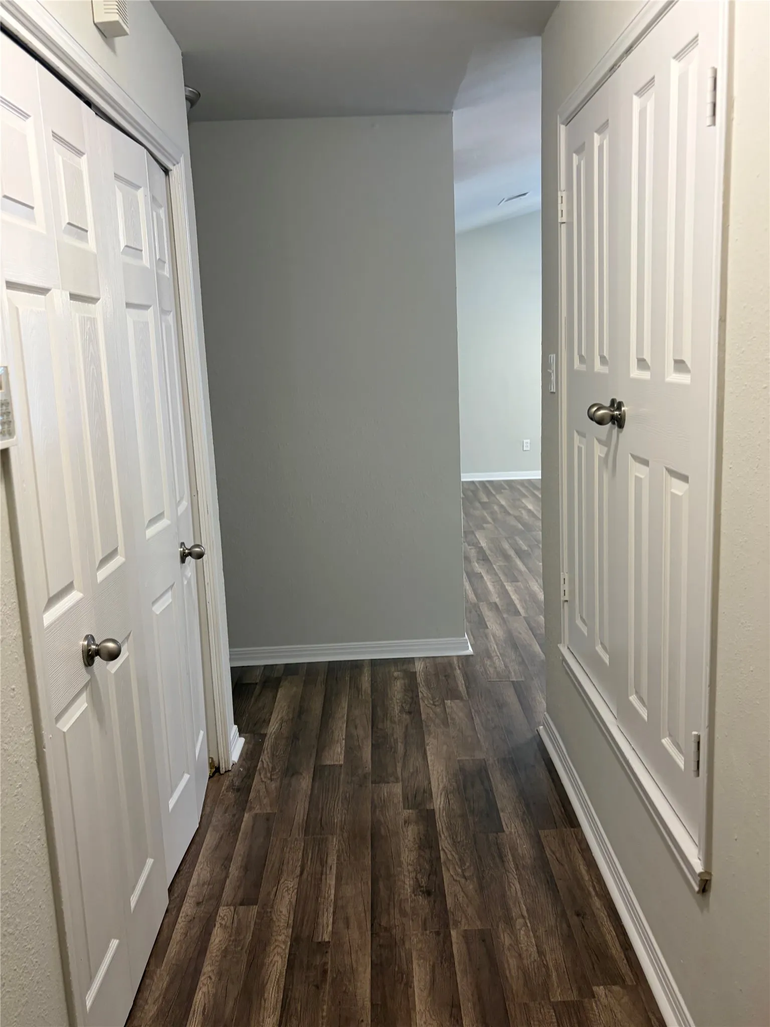 Single Family Residence For Sale in Mc Lennan County , 2025 Lyle Avenue, Waco, Texas 76708, 3 Bedroom, 2 Bathroom, Garage spaces, 1,380 Sqft, built in 1999, mls#21324983, Real Estate Agent in Waco, Homes For Sale in Mc Lennan county, Homes For Sale in Waco, Realtor in Waco Texas, Real Estate Brokerage Independent Realty Texas, Luminita Cordes Realtor