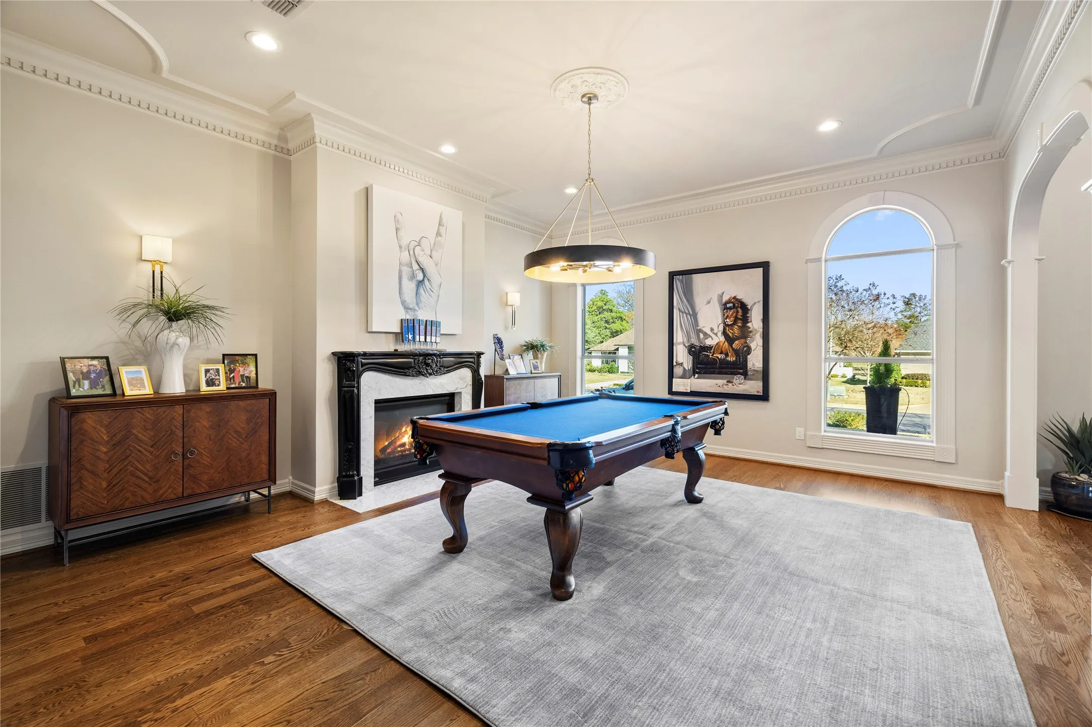 Single Family Residence For Sale in Smith County , 7005 Gleneagles Drive, Tyler, Texas 75703, 5 Bedrooms, 6 Bathrooms, 3 Garage spaces, 6,221 Sqft, built in 1993, Price $1,445,000, mls#21348646, Real Estate Agent in Tyler, Homes For Sale in Smith county, Homes For Sale in Tyler, Realtor in Tyler Texas, Real Estate Brokerage Independent Realty Texas, Luminita Cordes Realtor
