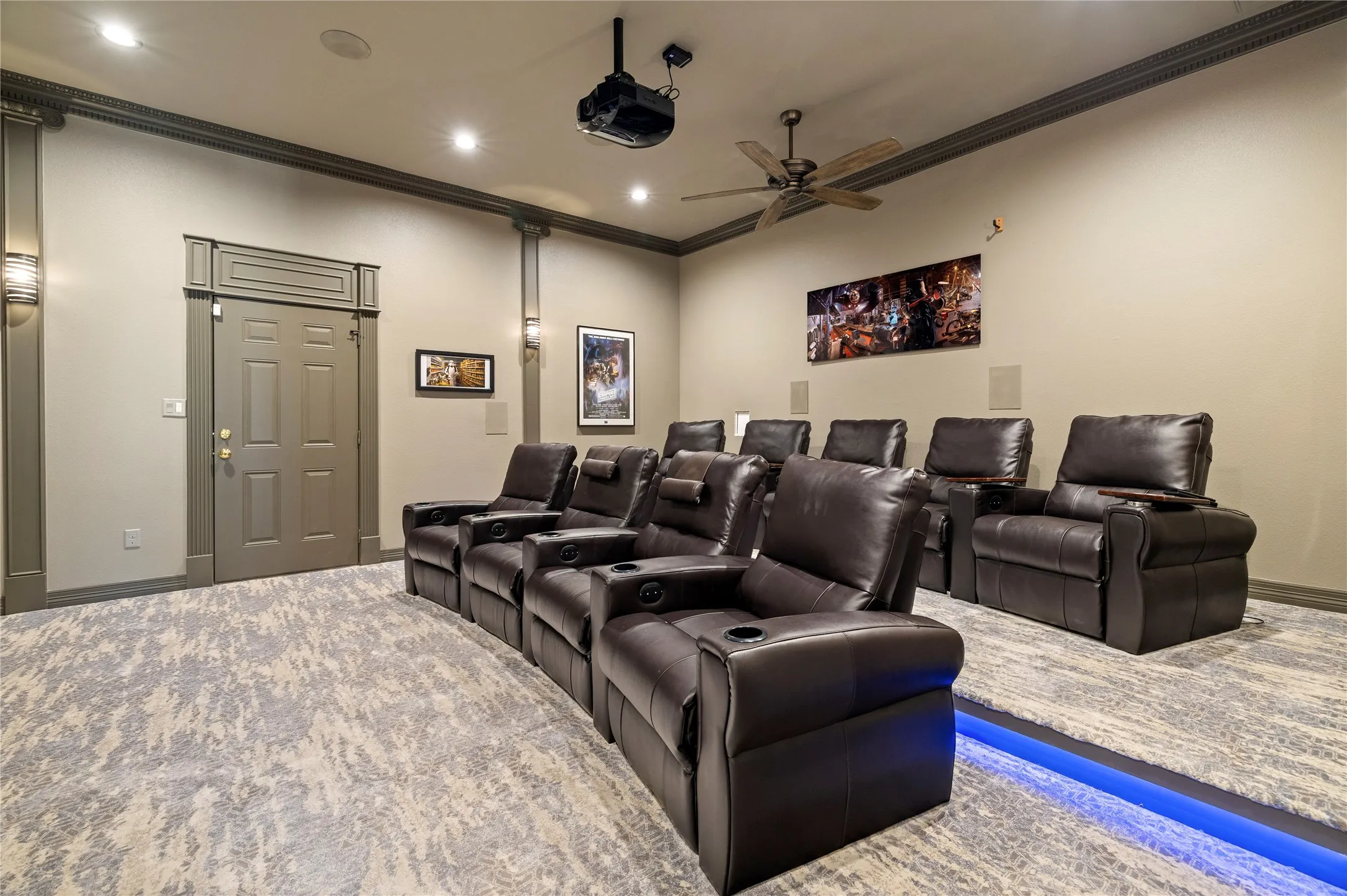 Single Family Residence For Sale in Smith County , 7005 Gleneagles Drive, Tyler, Texas 75703, 5 Bedrooms, 6 Bathrooms, 3 Garage spaces, 6,221 Sqft, built in 1993, Price $1,445,000, mls#21348646, Real Estate Agent in Tyler, Homes For Sale in Smith county, Homes For Sale in Tyler, Realtor in Tyler Texas, Real Estate Brokerage Independent Realty Texas, Luminita Cordes Realtor