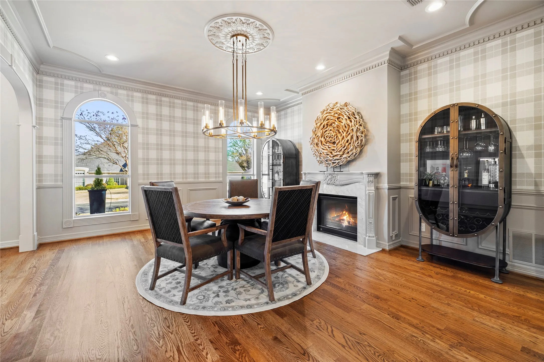 Single Family Residence For Sale in Smith County , 7005 Gleneagles Drive, Tyler, Texas 75703, 5 Bedrooms, 6 Bathrooms, 3 Garage spaces, 6,221 Sqft, built in 1993, Price $1,445,000, mls#21348646, Real Estate Agent in Tyler, Homes For Sale in Smith county, Homes For Sale in Tyler, Realtor in Tyler Texas, Real Estate Brokerage Independent Realty Texas, Luminita Cordes Realtor