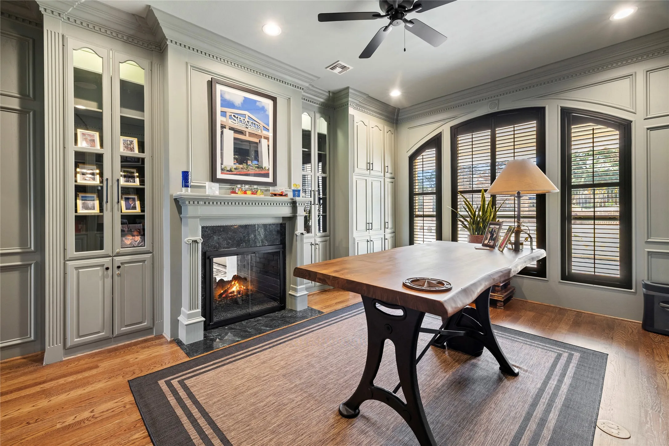 Single Family Residence For Sale in Smith County , 7005 Gleneagles Drive, Tyler, Texas 75703, 5 Bedrooms, 6 Bathrooms, 3 Garage spaces, 6,221 Sqft, built in 1993, Price $1,445,000, mls#21348646, Real Estate Agent in Tyler, Homes For Sale in Smith county, Homes For Sale in Tyler, Realtor in Tyler Texas, Real Estate Brokerage Independent Realty Texas, Luminita Cordes Realtor
