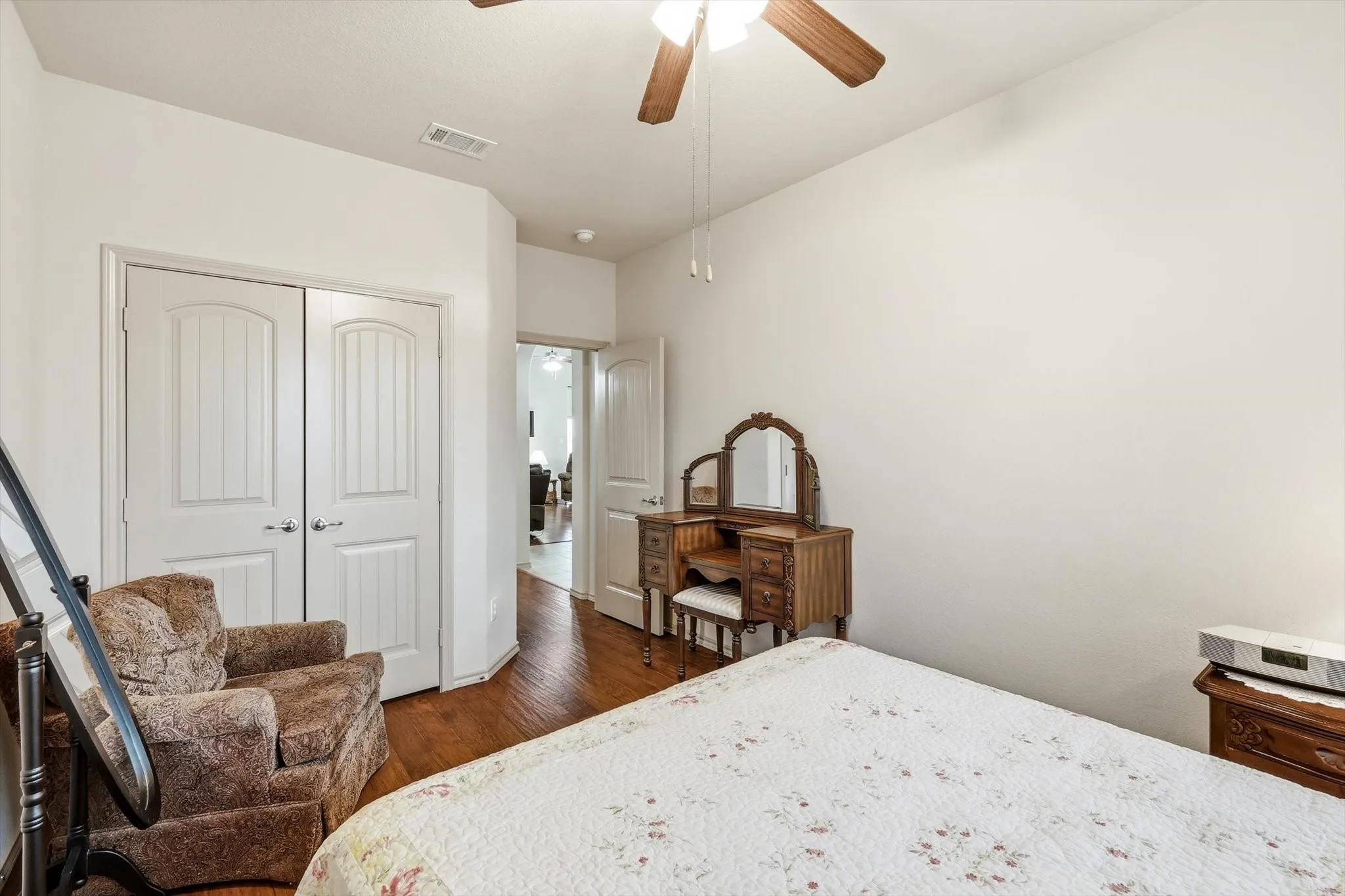 Single Family Residence For Sale in Denton County , 4524 Lacewood Drive, Denton, Texas 76226, 3 Bedroom, 2 Bathroom, 2 Garage spaces, 1,569 Sqft, built in 2011, mls#21345189, Real Estate Agent in Denton, Homes For Sale in Denton county, Homes For Sale in Denton, Realtor in Denton Texas, Real Estate Brokerage Independent Realty Texas, Luminita Cordes Realtor