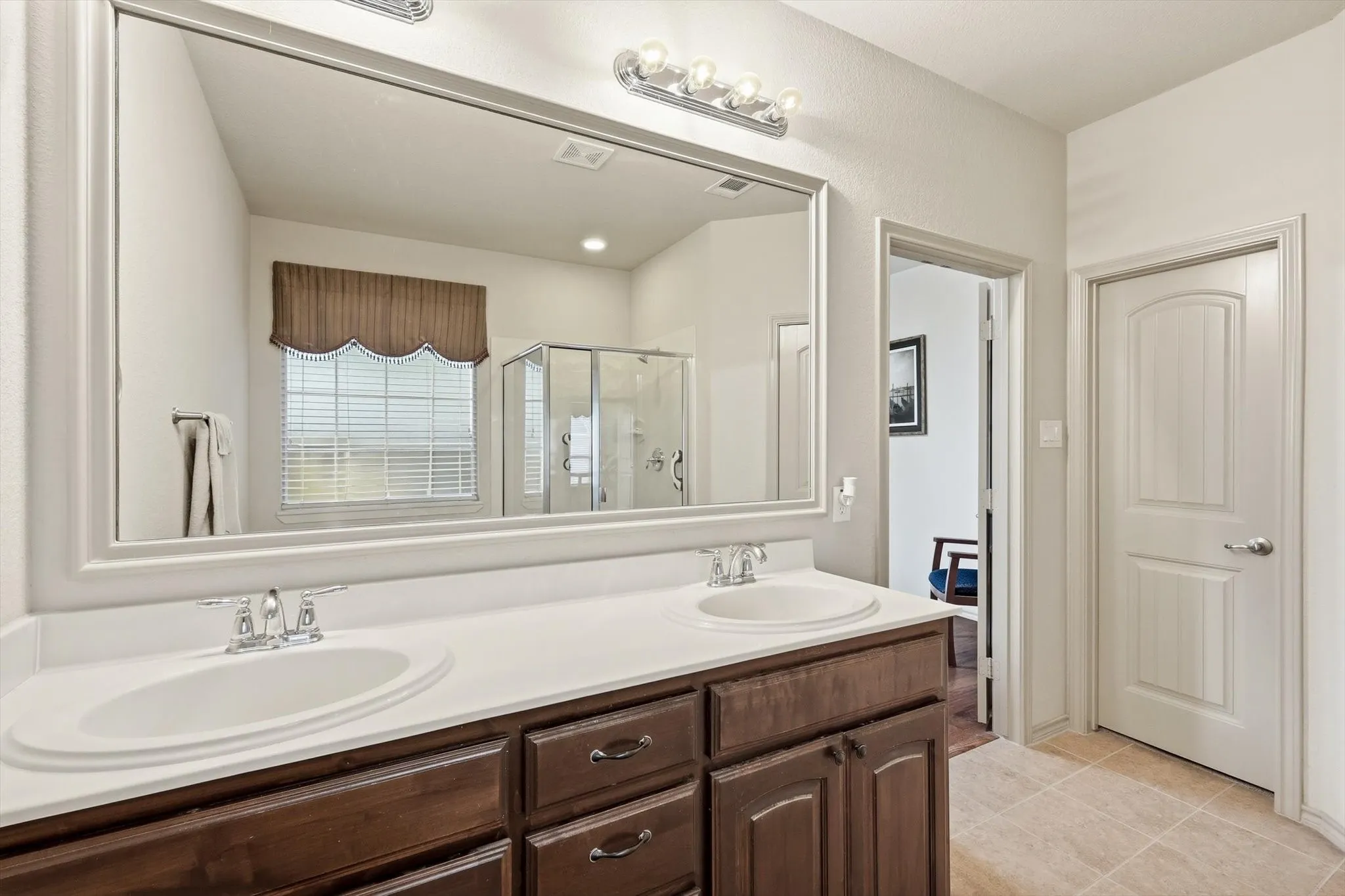Single Family Residence For Sale in Denton County , 4524 Lacewood Drive, Denton, Texas 76226, 3 Bedroom, 2 Bathroom, 2 Garage spaces, 1,569 Sqft, built in 2011, mls#21345189, Real Estate Agent in Denton, Homes For Sale in Denton county, Homes For Sale in Denton, Realtor in Denton Texas, Real Estate Brokerage Independent Realty Texas, Luminita Cordes Realtor