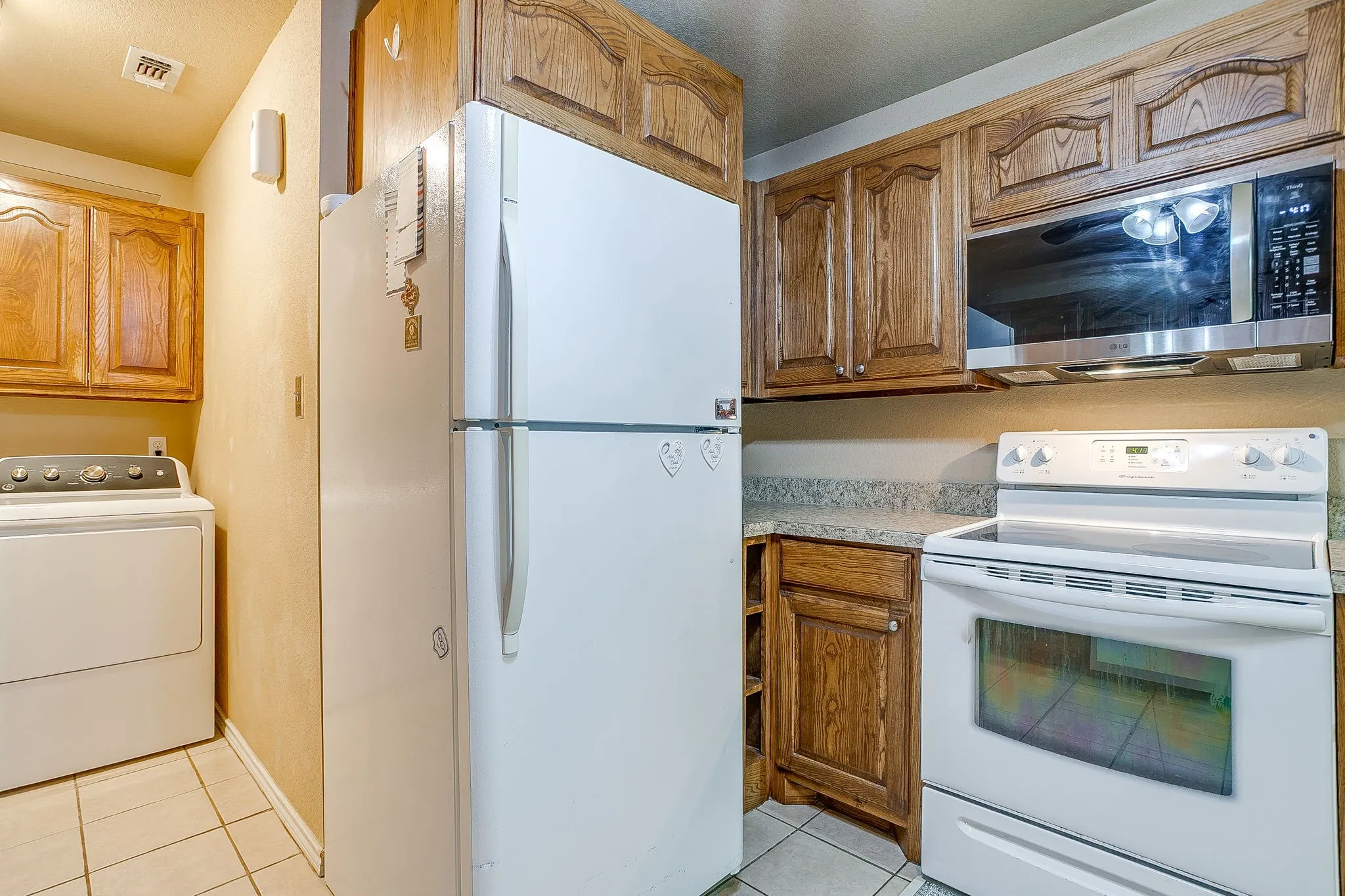 Single Family Residence For Rent in Palo Pinto County , 508 NW 5th Street, Mineral Wells, Texas 76067, 3 Bedroom, 2 Bathroom, 2 Garage spaces, 1,594 Sqft, built in 2009, mls#21348844, Real Estate Agent in Mineral Wells, Homes For Rent in Palo Pinto county, Homes For Rent in Mineral Wells, Realtor in Mineral Wells Texas, Real Estate Brokerage Independent Realty Texas, Luminita Cordes Realtor