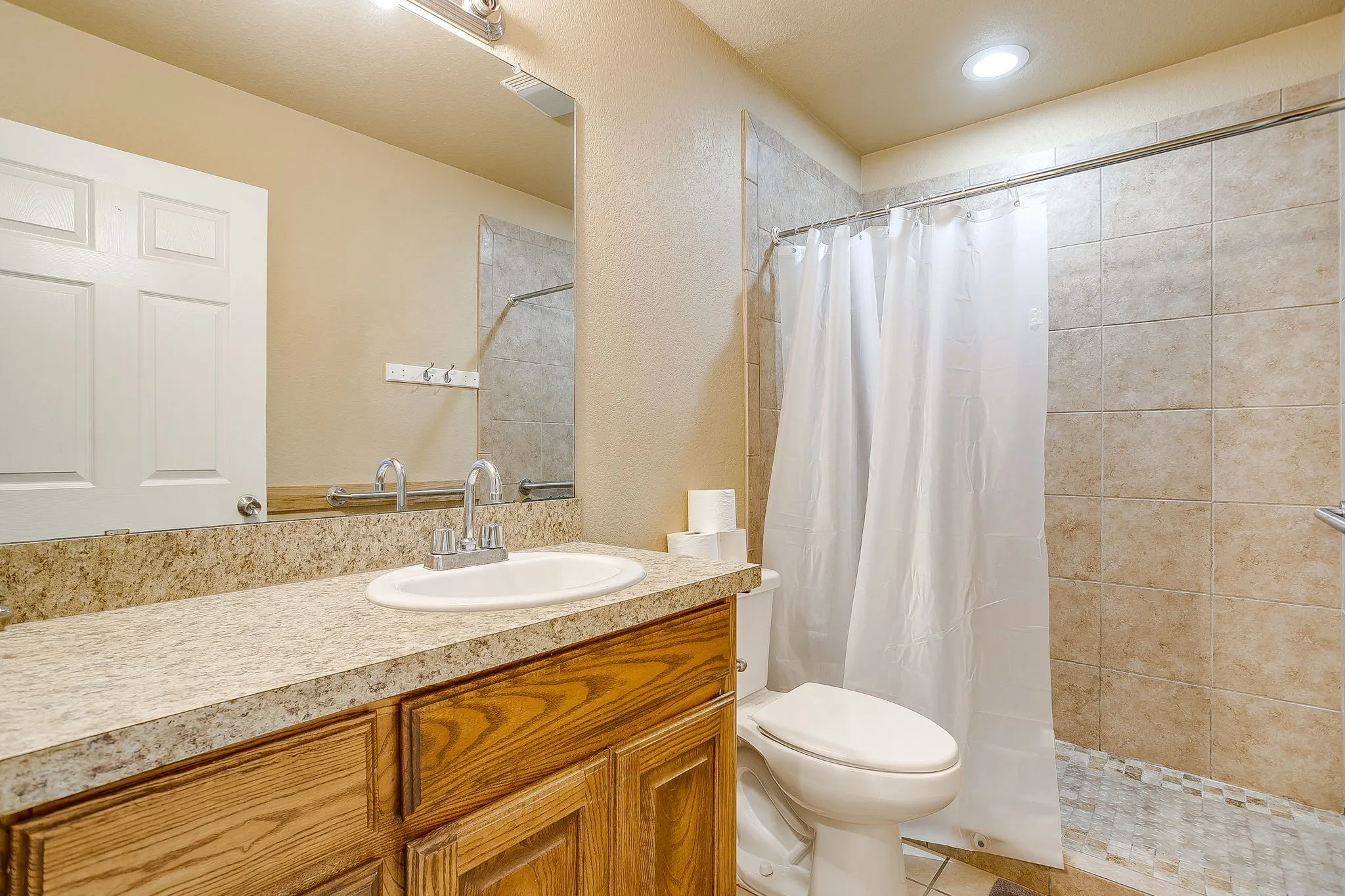 Single Family Residence For Rent in Palo Pinto County , 508 NW 5th Street, Mineral Wells, Texas 76067, 3 Bedroom, 2 Bathroom, 2 Garage spaces, 1,594 Sqft, built in 2009, mls#21348844, Real Estate Agent in Mineral Wells, Homes For Rent in Palo Pinto county, Homes For Rent in Mineral Wells, Realtor in Mineral Wells Texas, Real Estate Brokerage Independent Realty Texas, Luminita Cordes Realtor