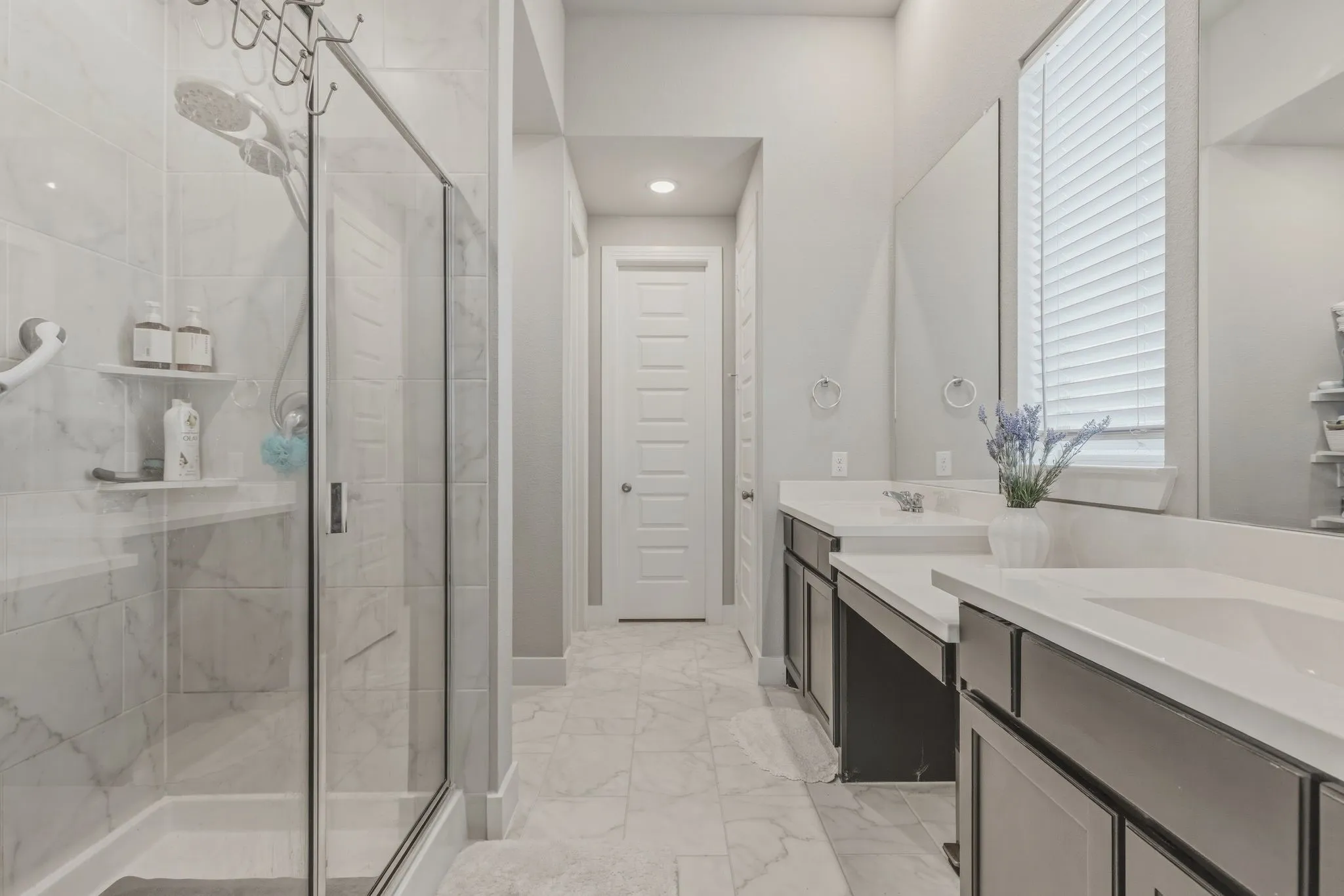 Single Family Residence For Sale in Rockwall County , 3226 Buffalo Creek Circle, Royse City, Texas 75189, 3 Bedroom, 3 Bathroom, 3 Garage spaces, 2,274 Sqft, built in 2020, mls#21348584, Real Estate Agent in Royse City, Homes For Sale in Rockwall county, Homes For Sale in Royse City, Realtor in Royse City Texas, Real Estate Brokerage Independent Realty Texas, Luminita Cordes Realtor