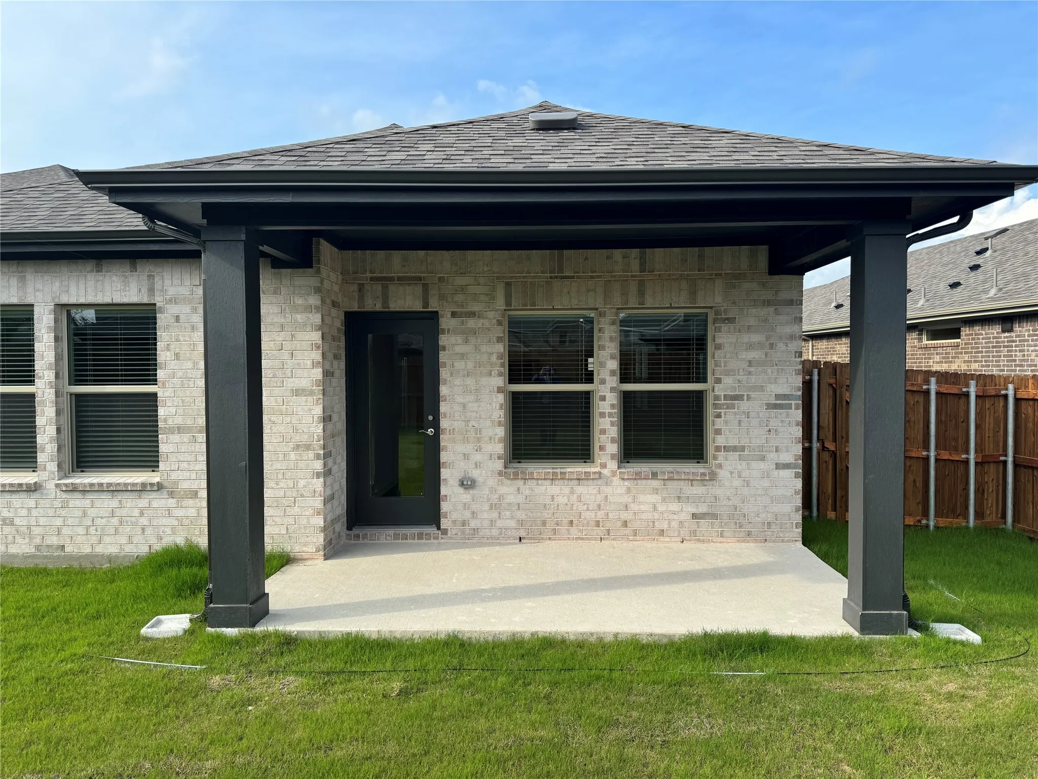 Single Family Residence For Rent in Collin County , 503 Cottagewood Drive, Princeton, Texas 75071, 3 Bedroom, 2 Bathroom, 2 Garage spaces, 1,551 Sqft, built in 2024, mls#21348491, Real Estate Agent in Princeton, Homes For Rent in Collin county, Homes For Rent in Princeton, Realtor in Princeton Texas, Real Estate Brokerage Independent Realty Texas, Luminita Cordes Realtor