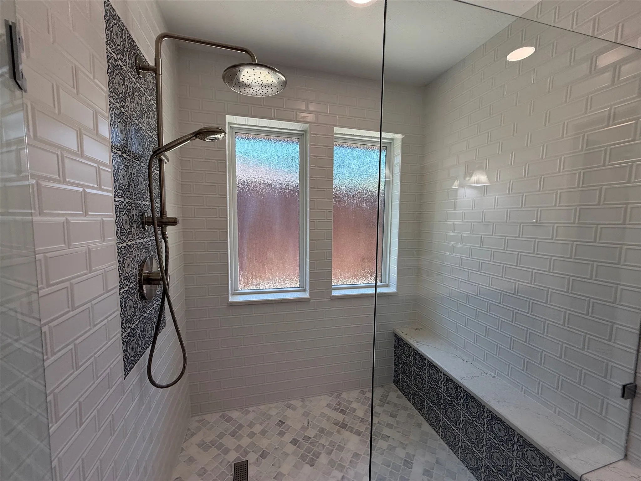 Single Family Residence For Sale in Collin County , 3205 Cross Bend Road, Plano, Texas 75023, 3 Bedroom, 3 Bathroom, 2 Garage spaces, 2,240 Sqft, built in 1978, mls#21344843, Real Estate Agent in Plano, Homes For Sale in Collin county, Homes For Sale in Plano, Realtor in Plano Texas, Real Estate Brokerage Independent Realty Texas, Luminita Cordes Realtor