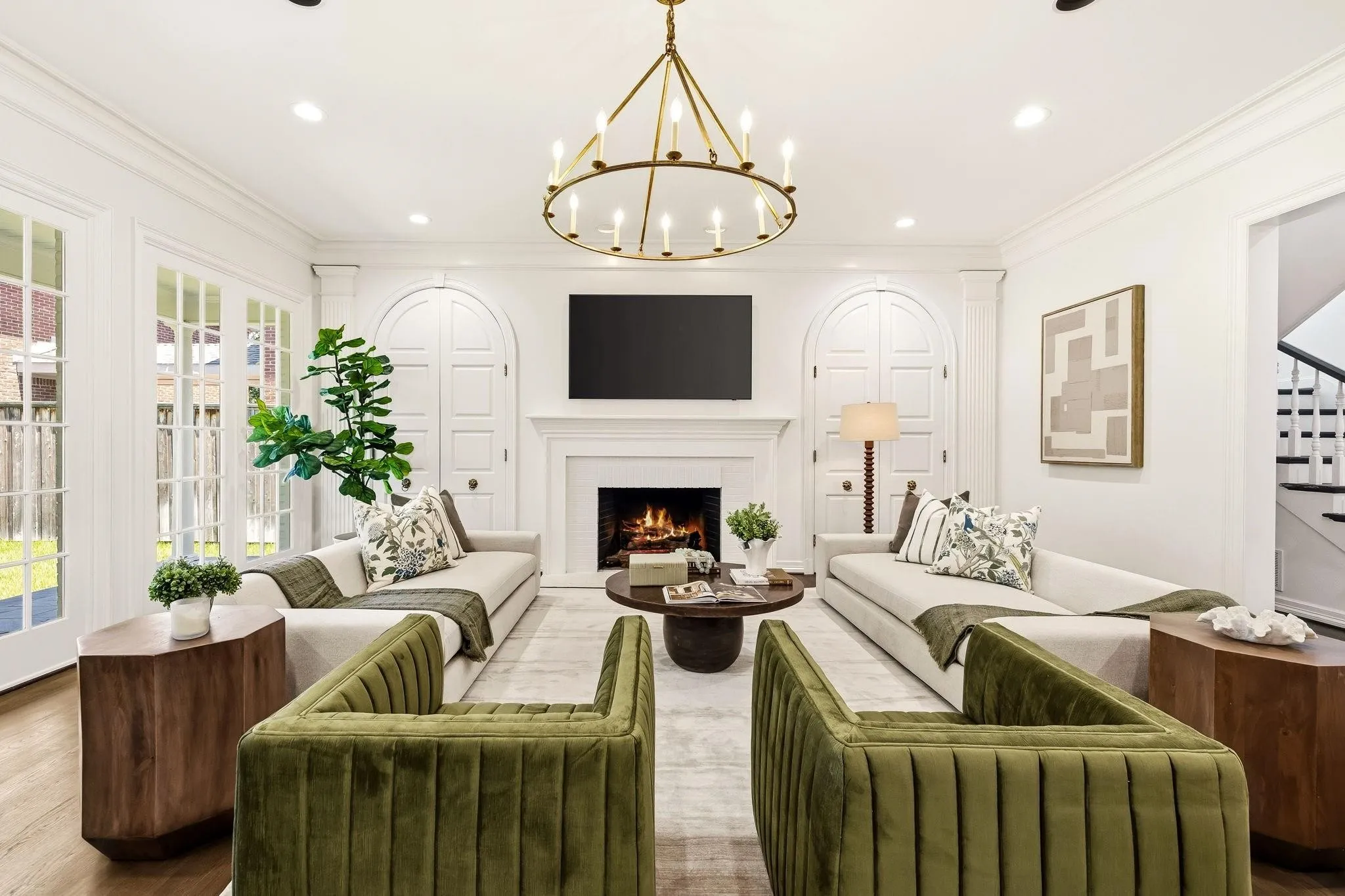 Single Family Residence For Rent in Dallas County , 4020 Mcfarlin Boulevard, University Park, Texas 75205, 5 Bedrooms, 6 Bathrooms, 2 Garage spaces, 4,708 Sqft, built in 1987, Price $23,000, mls#21348857, Real Estate Agent in University Park, Homes For Rent in Dallas county, Homes For Rent in University Park, Realtor in University Park Texas, Real Estate Brokerage Independent Realty Texas, Luminita Cordes Realtor