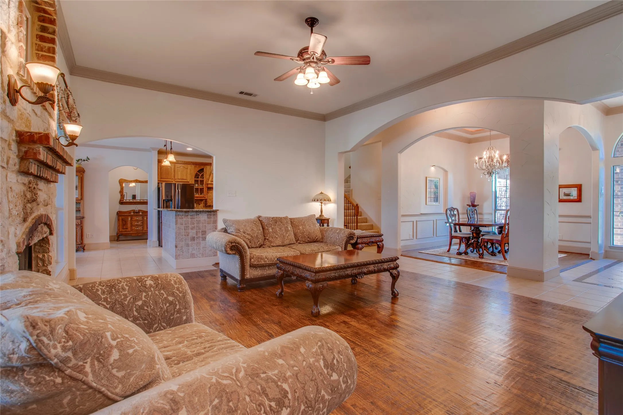 Single Family Residence For Sale in Kaufman County , 10044 Dennehy Drive, Talty, Texas 75126, 4 Bedroom, 3 Bathroom, 3 Garage spaces, 2,985 Sqft, built in 2005, mls#21346873, Real Estate Agent in Talty, Homes For Sale in Kaufman county, Homes For Sale in Talty, Realtor in Talty Texas, Real Estate Brokerage Independent Realty Texas, Luminita Cordes Realtor