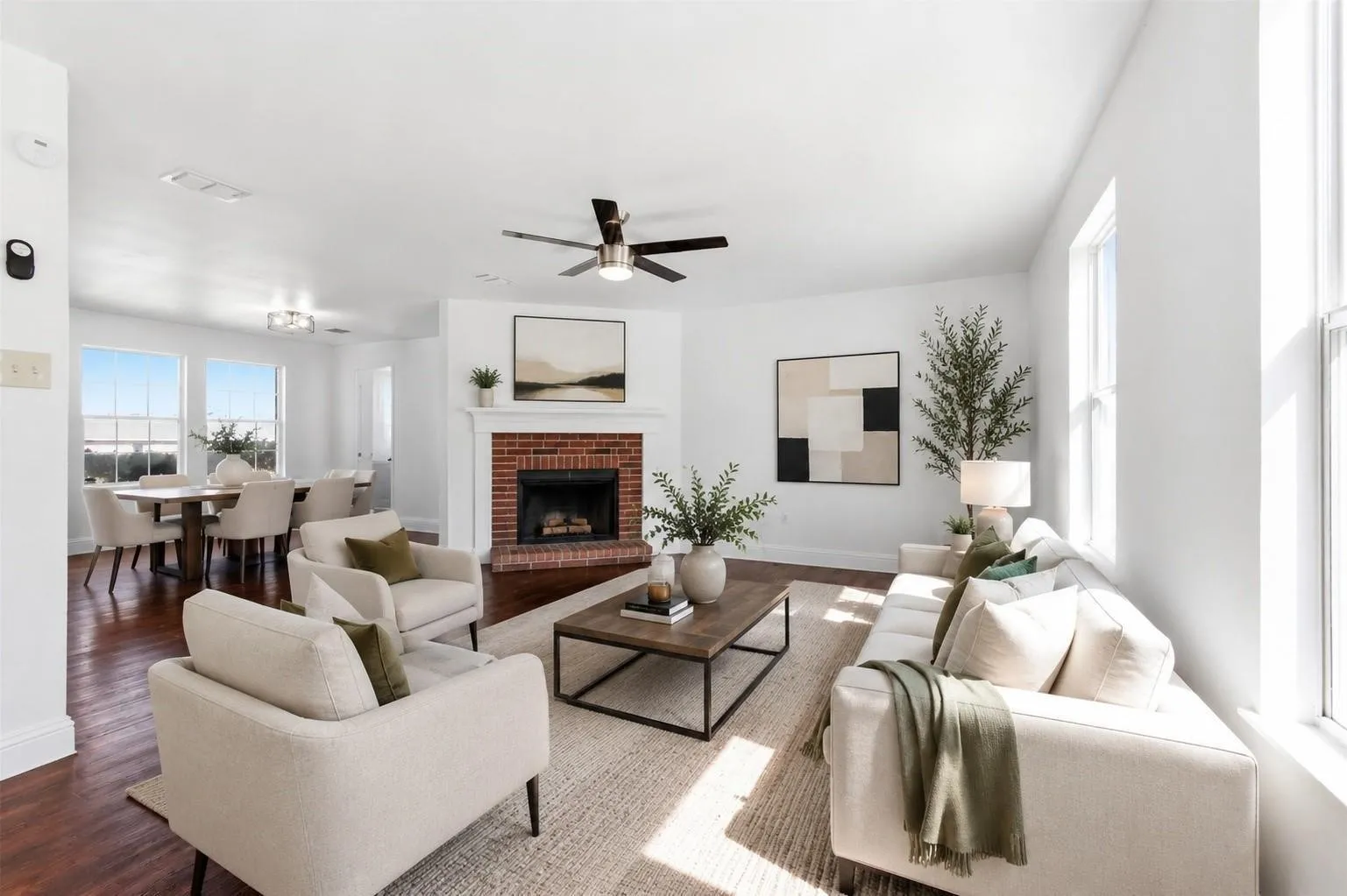 Single Family Residence For Sale in Dallas County , 1422 Mill Branch Drive, Garland, Texas 75040, 3 Bedroom, 3 Bathroom, 2 Garage spaces, 2,085 Sqft, built in 1996, mls#21348487, Real Estate Agent in Garland, Homes For Sale in Dallas county, Homes For Sale in Garland, Realtor in Garland Texas, Real Estate Brokerage Independent Realty Texas, Luminita Cordes Realtor