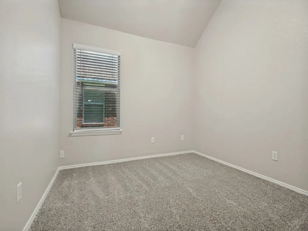 Single Family Residence For Rent in Dallas County , 5051 Showdown Lane, Grand Prairie, Texas 75052, 4 Bedroom, 2 Bathroom, 2 Garage spaces, 2,246 Sqft, built in 2001, mls#21348981, Real Estate Agent in Grand Prairie, Homes For Rent in Dallas county, Homes For Rent in Grand Prairie, Realtor in Grand Prairie Texas, Real Estate Brokerage Independent Realty Texas, Luminita Cordes Realtor