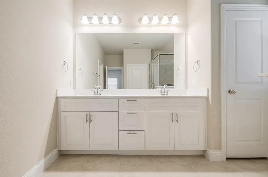 Townhouse For Rent in Collin County , 4720 Piedras Lanzar Drive, Mc Kinney, Texas 75070, 3 Bedroom, 3 Bathroom, 2 Garage spaces, 1,856 Sqft, built in 2018, mls#21349004, Real Estate Agent in Mc Kinney, Homes For Rent in Collin county, Homes For Rent in Mc Kinney, Realtor in Mc Kinney Texas, Real Estate Brokerage Independent Realty Texas, Luminita Cordes Realtor