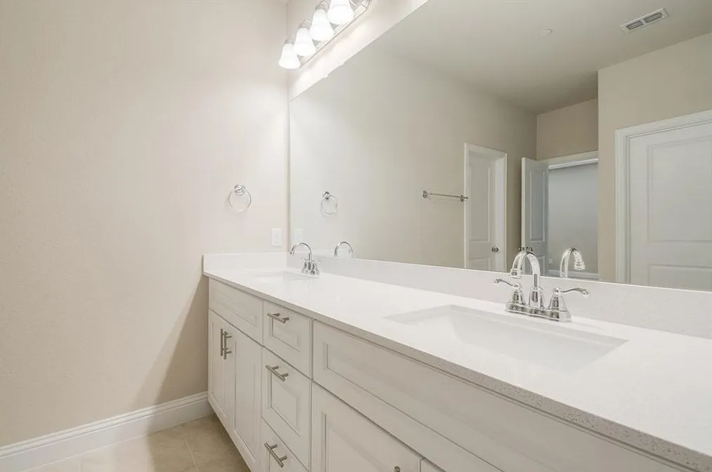 Townhouse For Rent in Collin County , 4720 Piedras Lanzar Drive, Mc Kinney, Texas 75070, 3 Bedroom, 3 Bathroom, 2 Garage spaces, 1,856 Sqft, built in 2018, mls#21349004, Real Estate Agent in Mc Kinney, Homes For Rent in Collin county, Homes For Rent in Mc Kinney, Realtor in Mc Kinney Texas, Real Estate Brokerage Independent Realty Texas, Luminita Cordes Realtor
