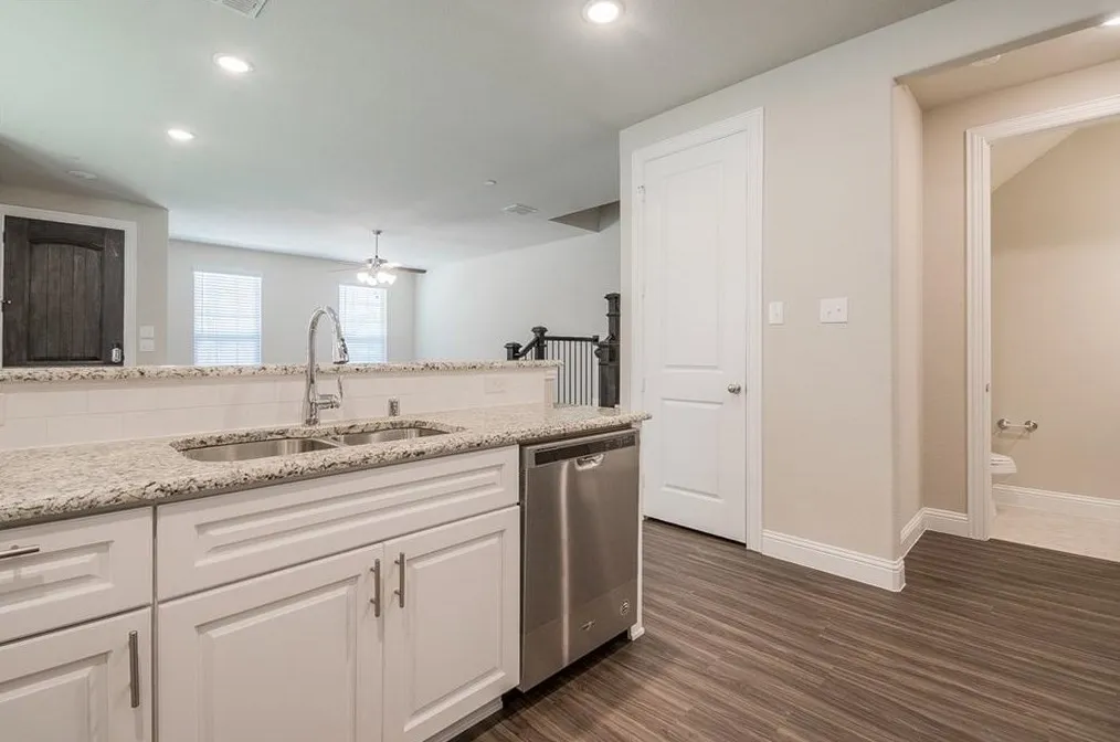 Townhouse For Rent in Collin County , 4720 Piedras Lanzar Drive, Mc Kinney, Texas 75070, 3 Bedroom, 3 Bathroom, 2 Garage spaces, 1,856 Sqft, built in 2018, mls#21349004, Real Estate Agent in Mc Kinney, Homes For Rent in Collin county, Homes For Rent in Mc Kinney, Realtor in Mc Kinney Texas, Real Estate Brokerage Independent Realty Texas, Luminita Cordes Realtor