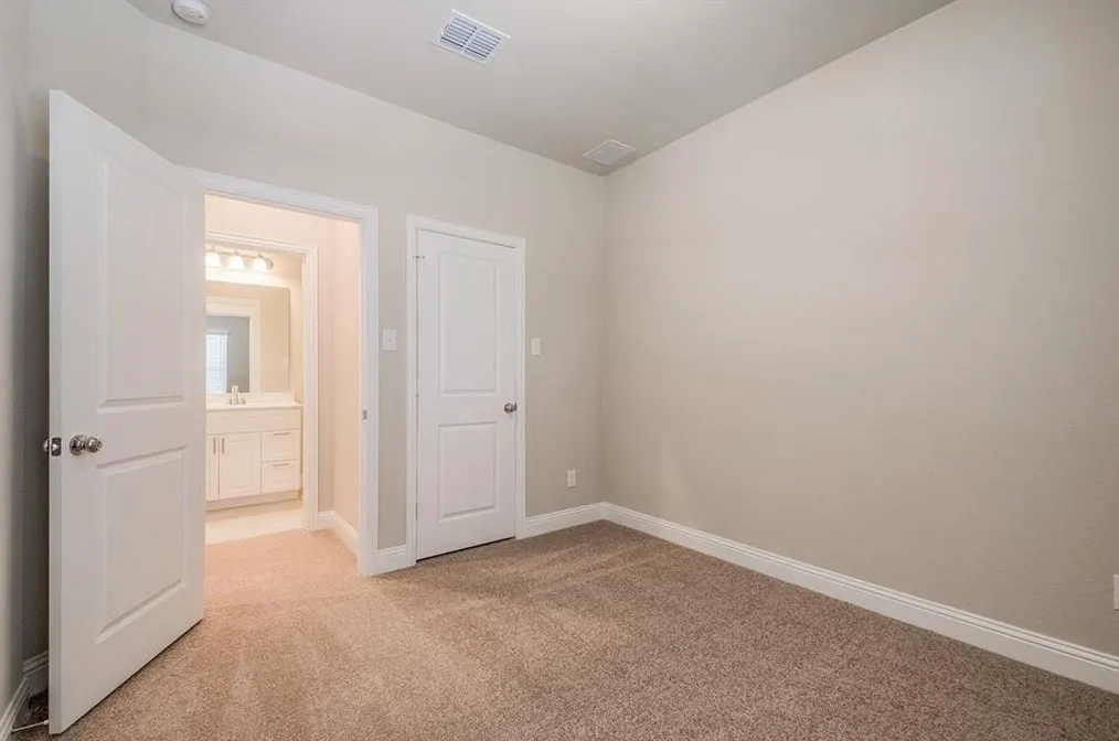 Townhouse For Rent in Collin County , 4720 Piedras Lanzar Drive, Mc Kinney, Texas 75070, 3 Bedroom, 3 Bathroom, 2 Garage spaces, 1,856 Sqft, built in 2018, mls#21349004, Real Estate Agent in Mc Kinney, Homes For Rent in Collin county, Homes For Rent in Mc Kinney, Realtor in Mc Kinney Texas, Real Estate Brokerage Independent Realty Texas, Luminita Cordes Realtor
