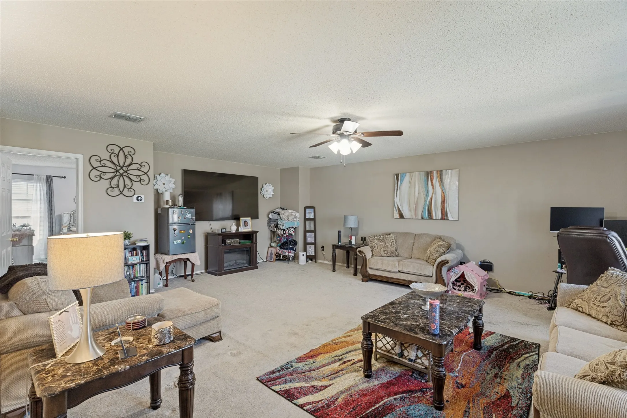Single Family Residence For Sale in Tarrant County , 13821 Sonterra Ranch Road, Fort Worth, Texas 76262, 3 Bedroom, 3 Bathroom, Garage spaces, 2,648 Sqft, built in 2004, mls#21348990, Real Estate Agent in Fort Worth, Homes For Sale in Tarrant county, Homes For Sale in Fort Worth, Realtor in Fort Worth Texas, Real Estate Brokerage Independent Realty Texas, Luminita Cordes Realtor