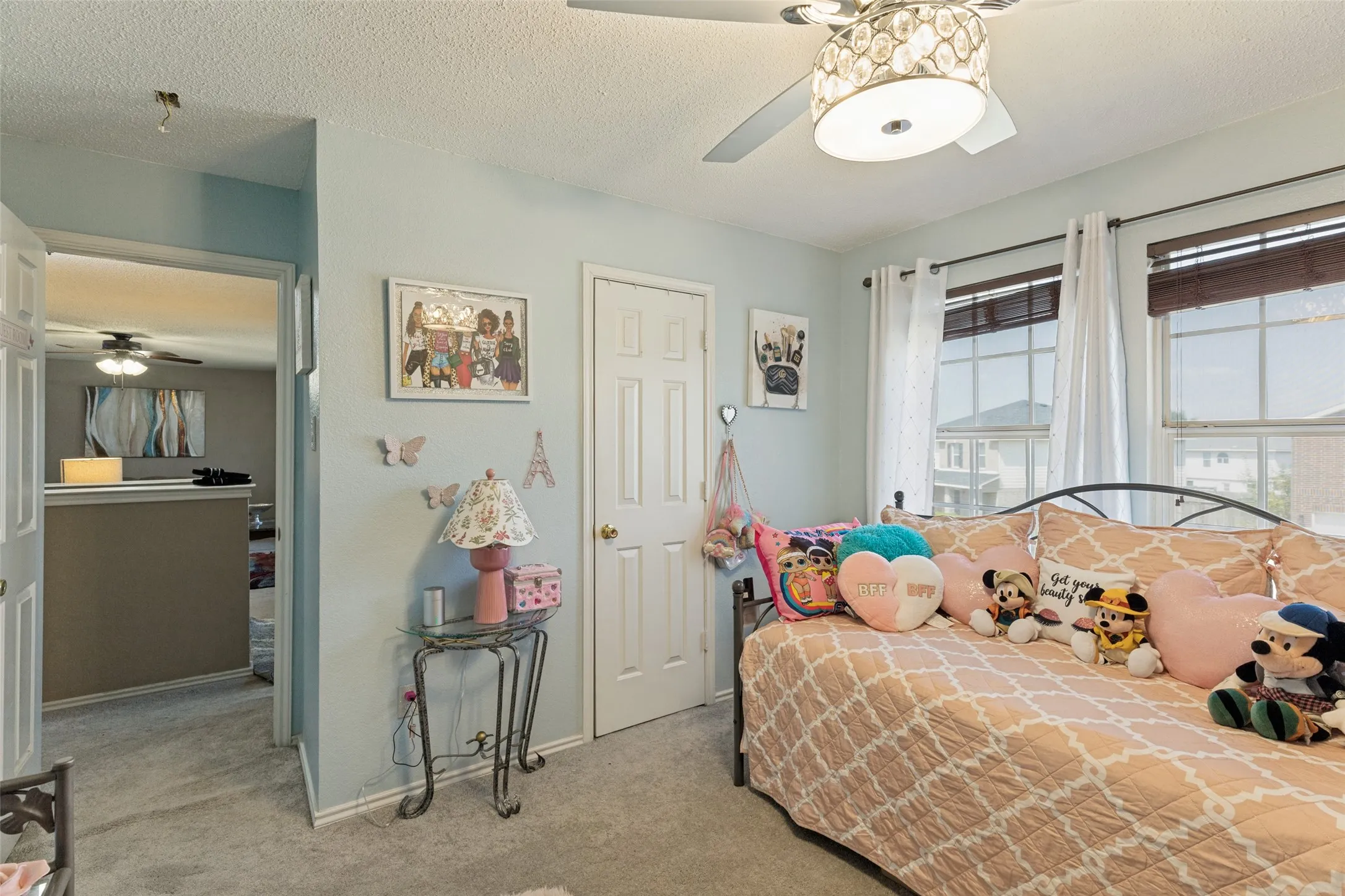 Single Family Residence For Sale in Tarrant County , 13821 Sonterra Ranch Road, Fort Worth, Texas 76262, 3 Bedroom, 3 Bathroom, Garage spaces, 2,648 Sqft, built in 2004, mls#21348990, Real Estate Agent in Fort Worth, Homes For Sale in Tarrant county, Homes For Sale in Fort Worth, Realtor in Fort Worth Texas, Real Estate Brokerage Independent Realty Texas, Luminita Cordes Realtor