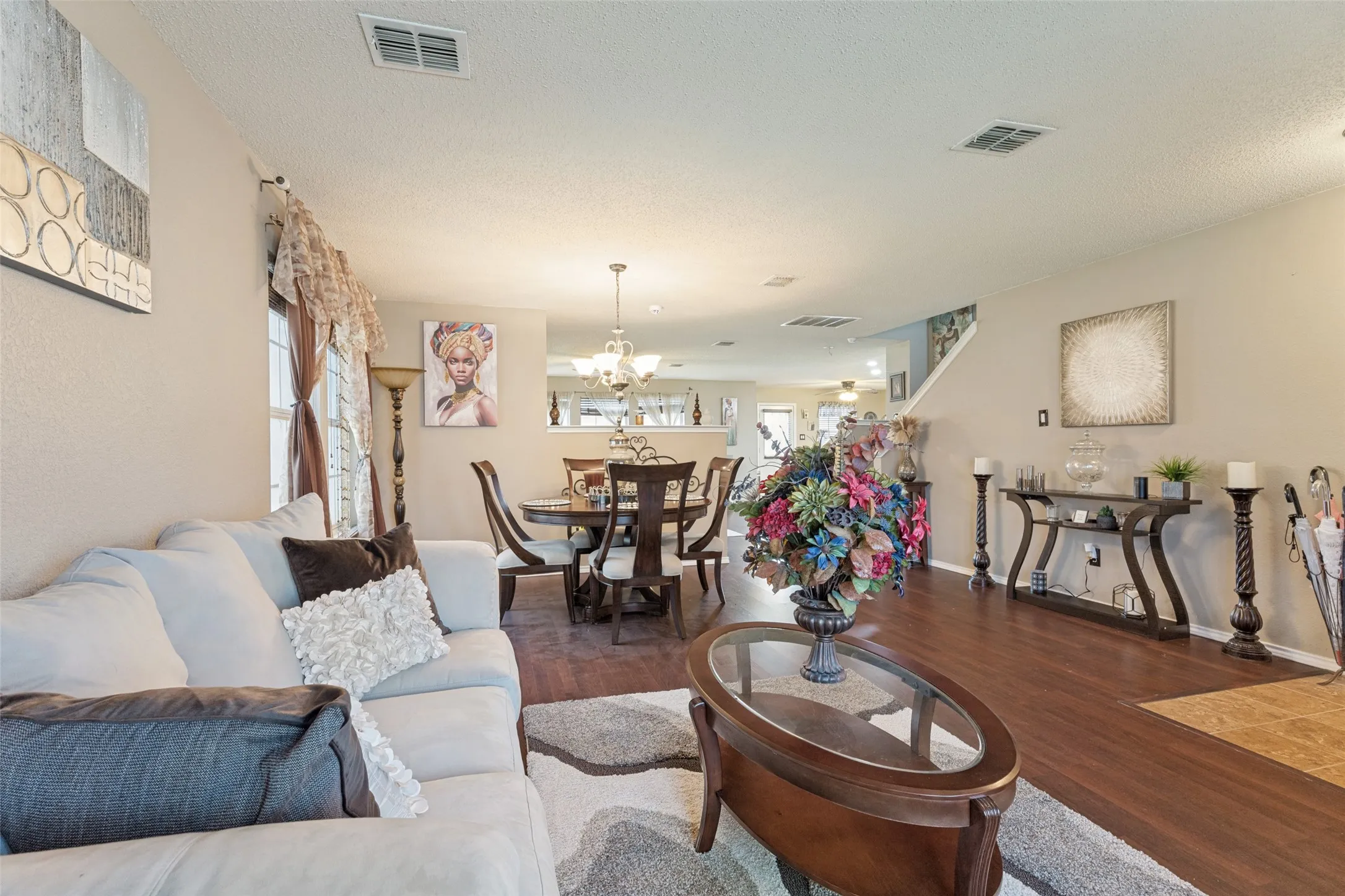 Single Family Residence For Sale in Tarrant County , 13821 Sonterra Ranch Road, Fort Worth, Texas 76262, 3 Bedroom, 3 Bathroom, Garage spaces, 2,648 Sqft, built in 2004, mls#21348990, Real Estate Agent in Fort Worth, Homes For Sale in Tarrant county, Homes For Sale in Fort Worth, Realtor in Fort Worth Texas, Real Estate Brokerage Independent Realty Texas, Luminita Cordes Realtor
