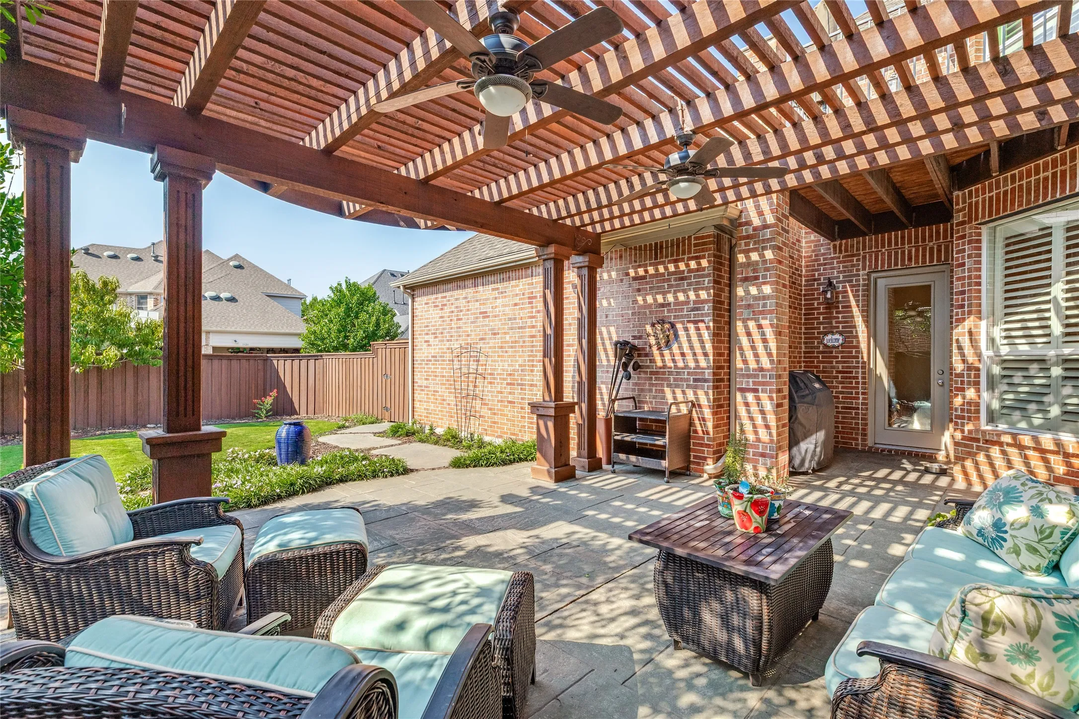 Large Pergola over patio with wonderful space for relaxing and entertaining