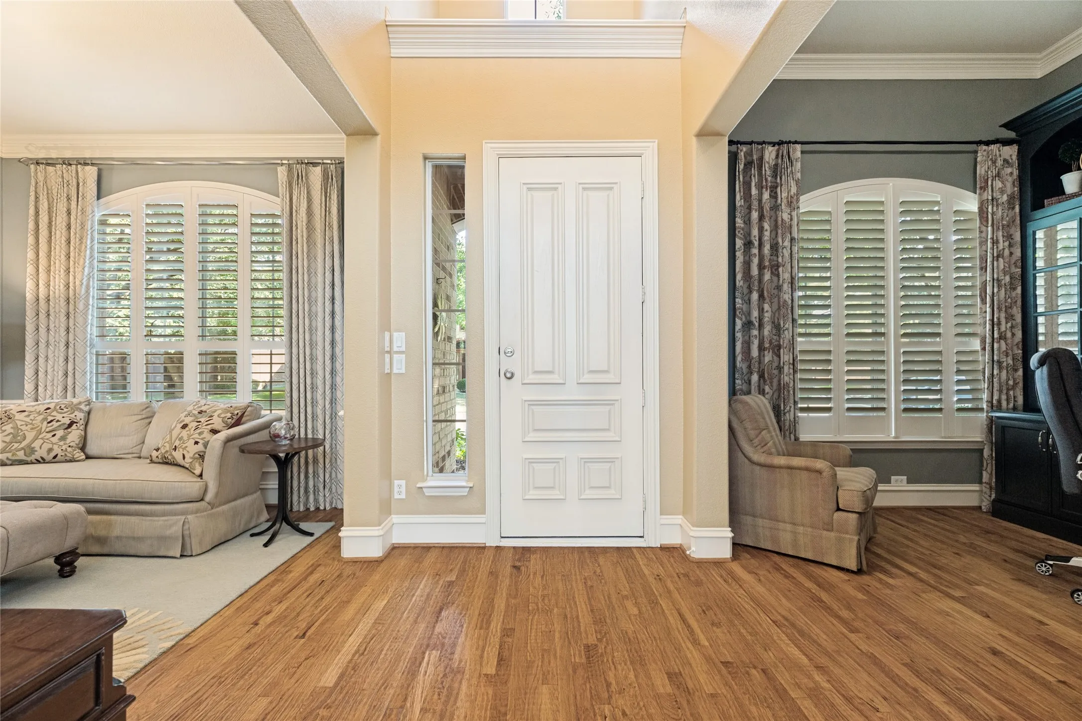 Foyer of home...note the gorgeous hardwood flooring throughout the lower level
